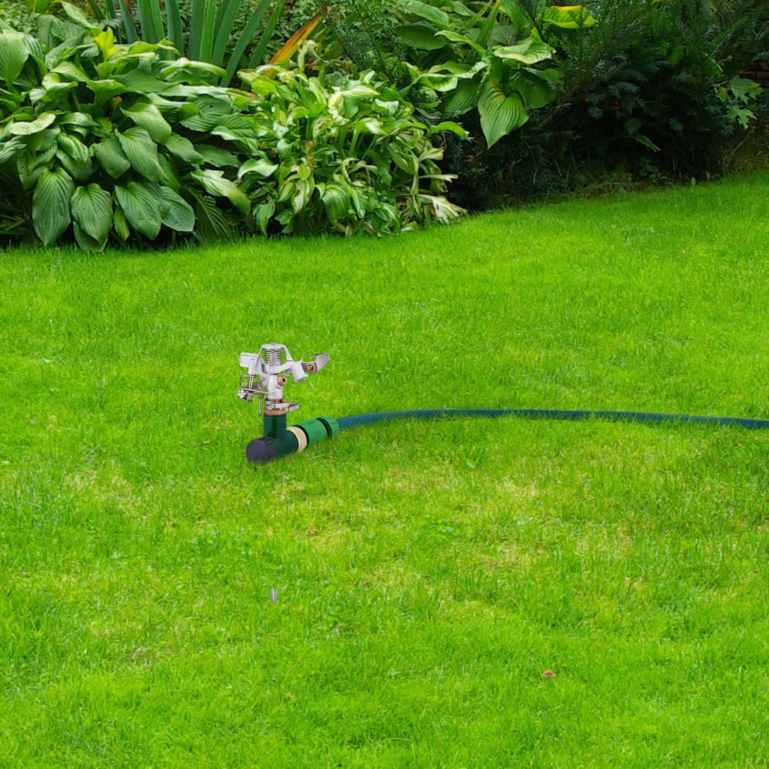 Garden sprinkler 14 m range