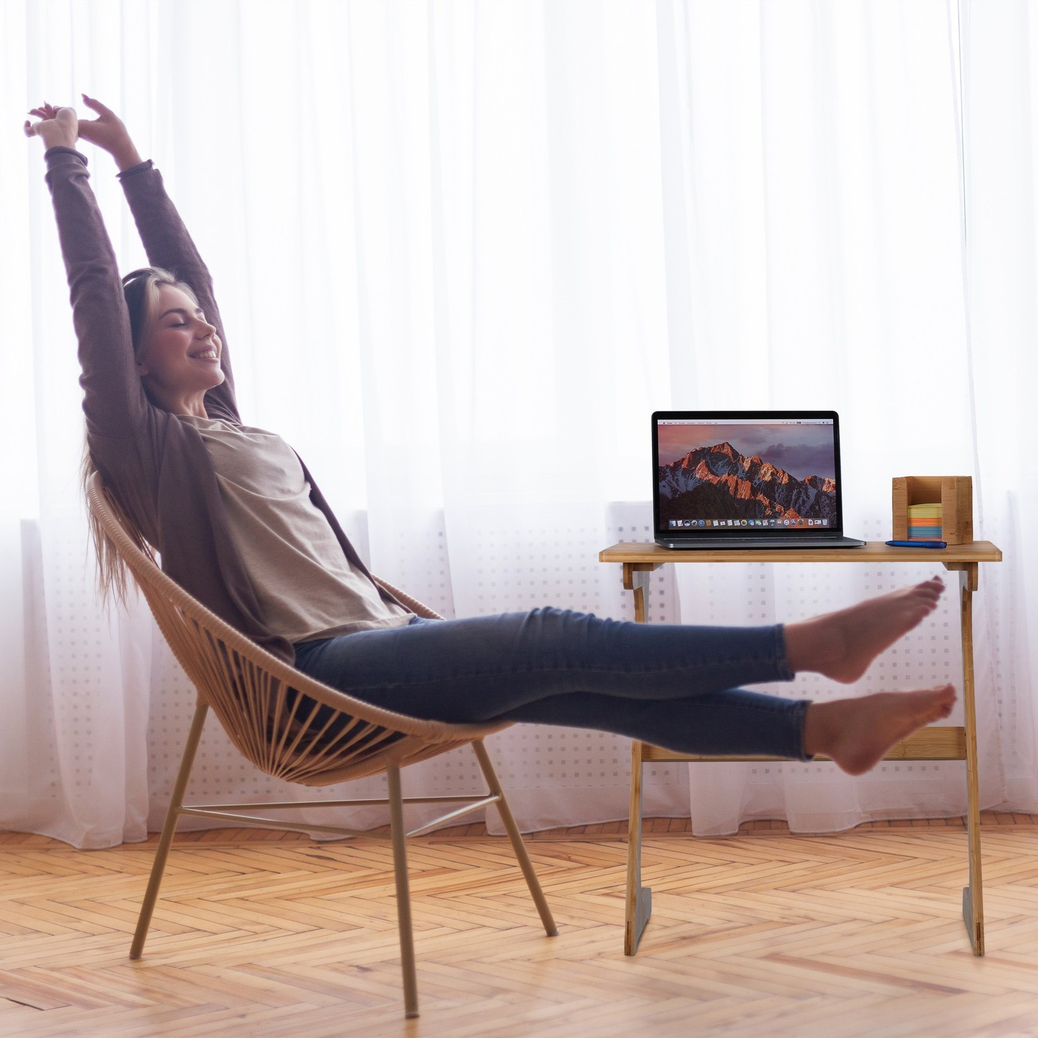 Mesa de bambu para laptop