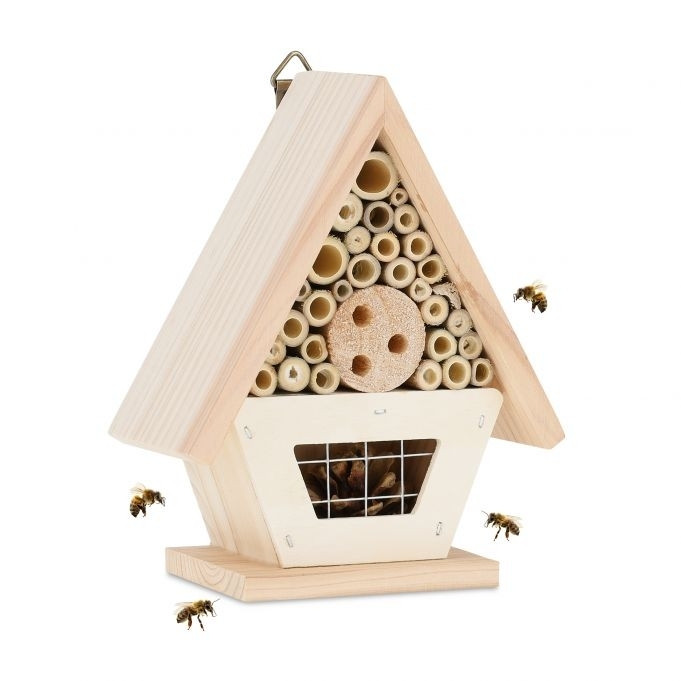 Hôtel à insectes suspendu