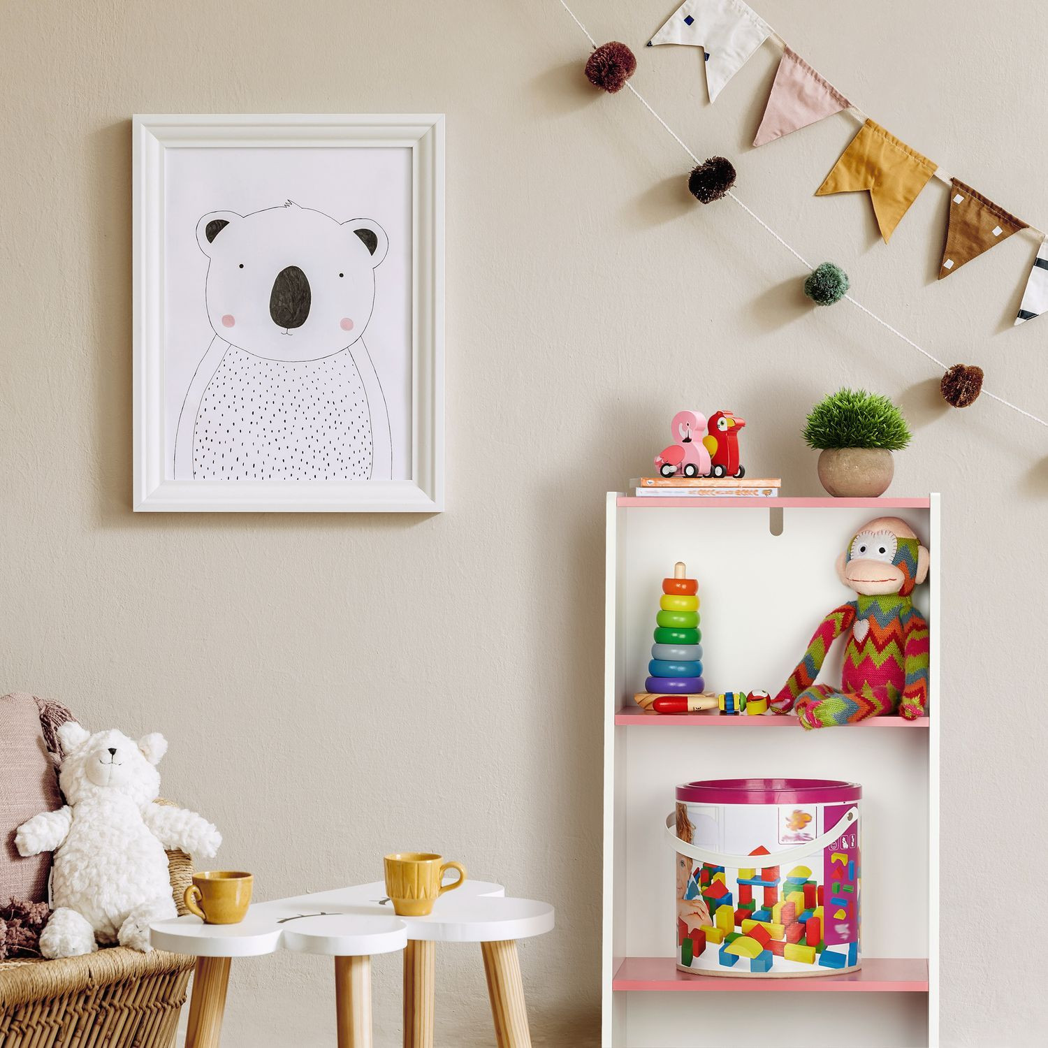 Prateleira infantil com 3 compartimentos