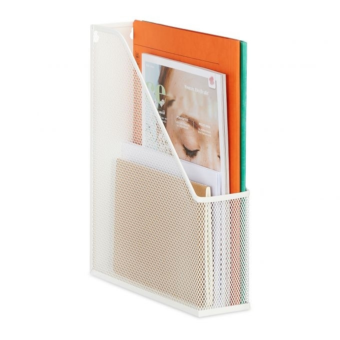 Newspaper stand in net design