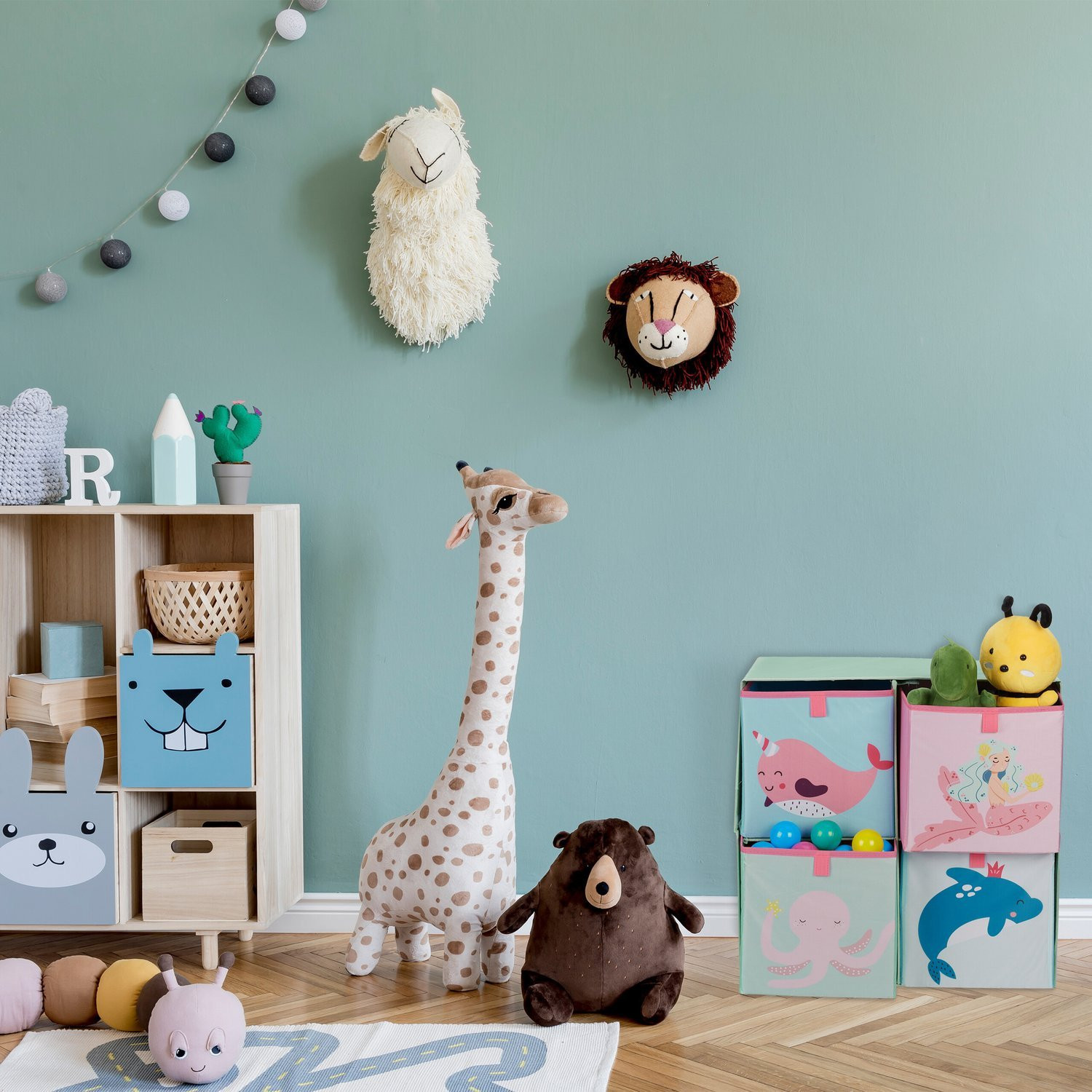 Scaffale per bambini con cassetti