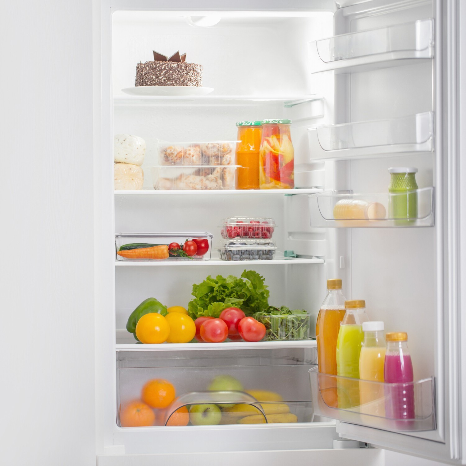 Refrigerator with egg box for 18 eggs