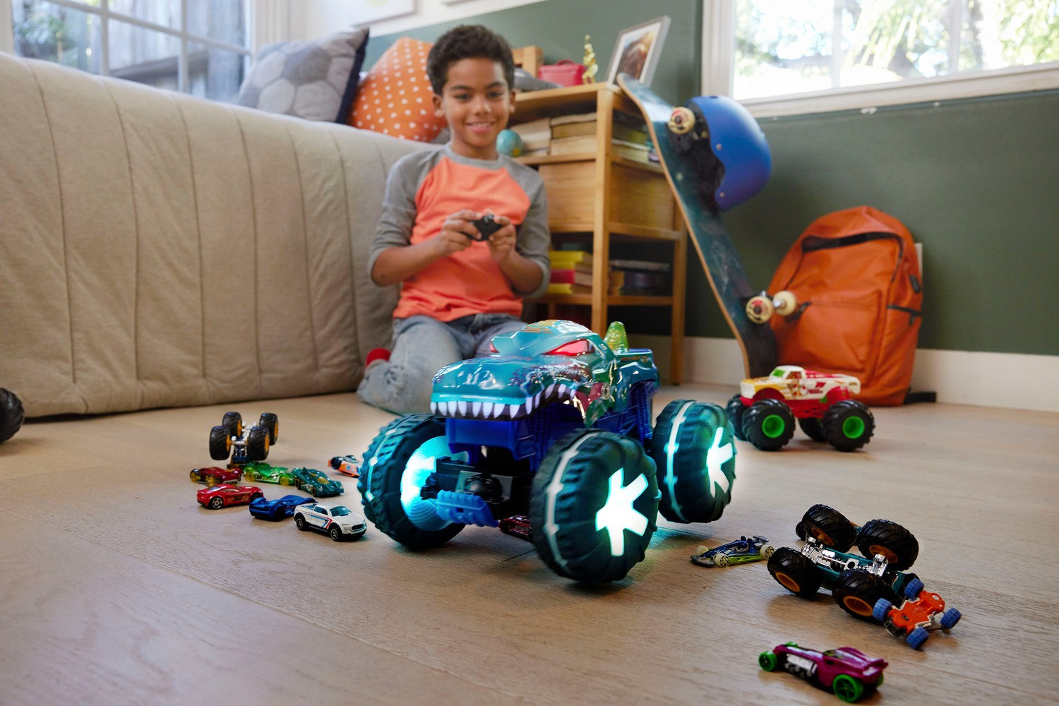 Hot Wheels Monstertrucks Mega Wrex Rc