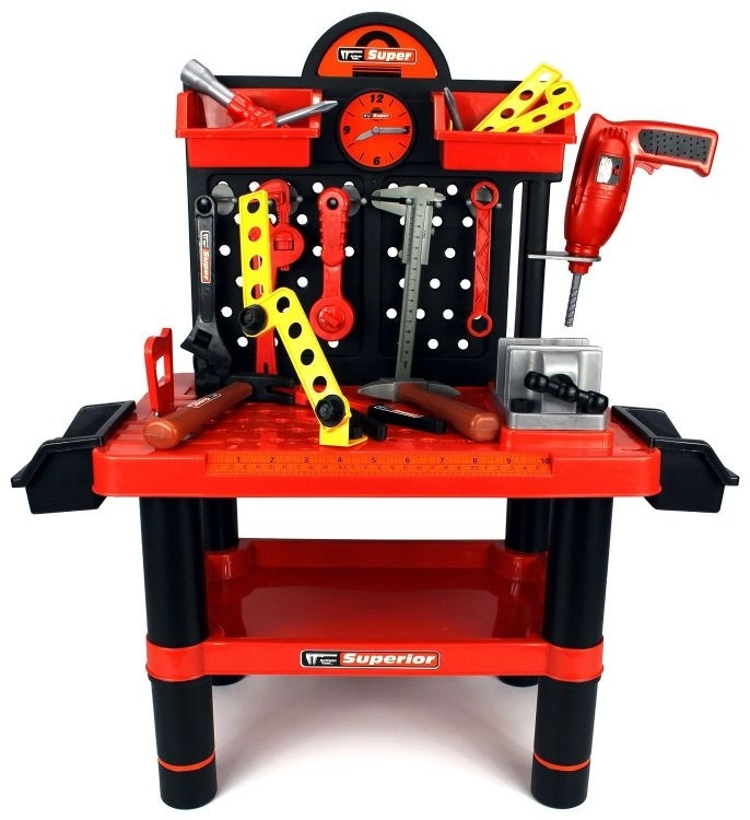 Child-safe Workshop: 52 Accessories for Creative Play