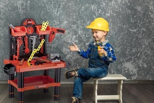 Child-safe Workshop: 52 Accessories for Creative Play