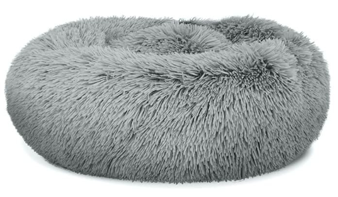 Fluffy Plush Bed for Pets - Soft and Comfortable