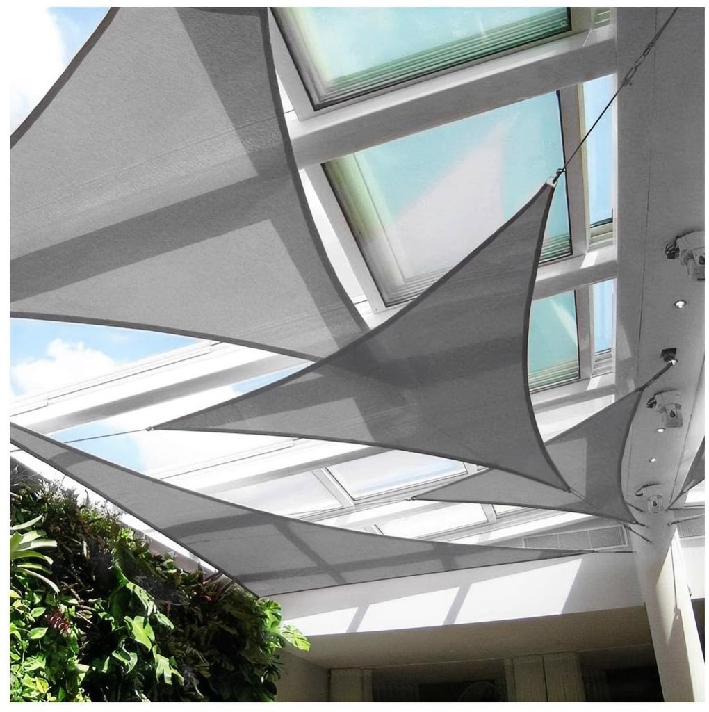 Vela Solar Triangular Impermeable 4x4x4m Exterior
