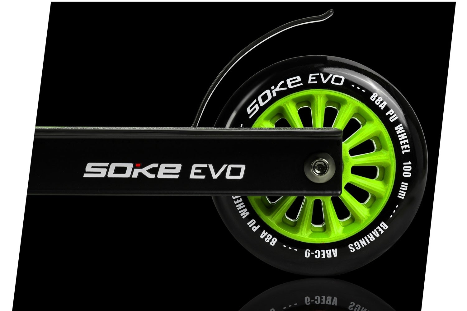 SOKE EVO groene stuntstep
