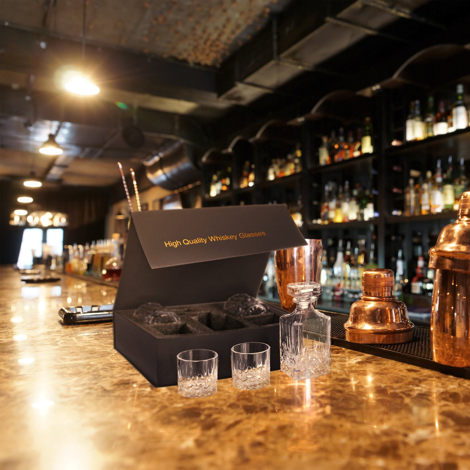Set da whisky da 5 pezzi, decanter e bicchieri
