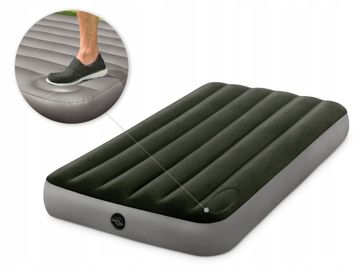 Groot luchtbed met ingebouwde pomp, Queensize