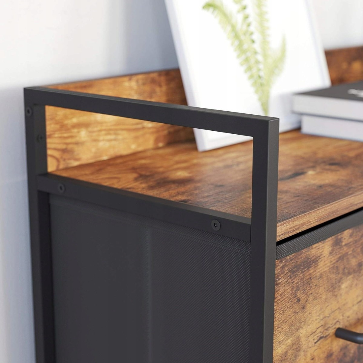Commode 7 tiroirs marron rustique pour chambre