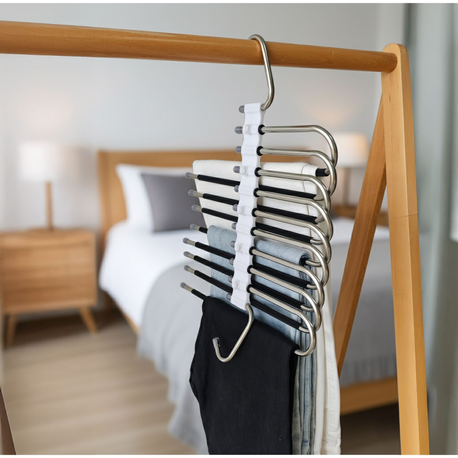 Trouser Hangers, Non-Slip, Space-Saving, 2 Pack