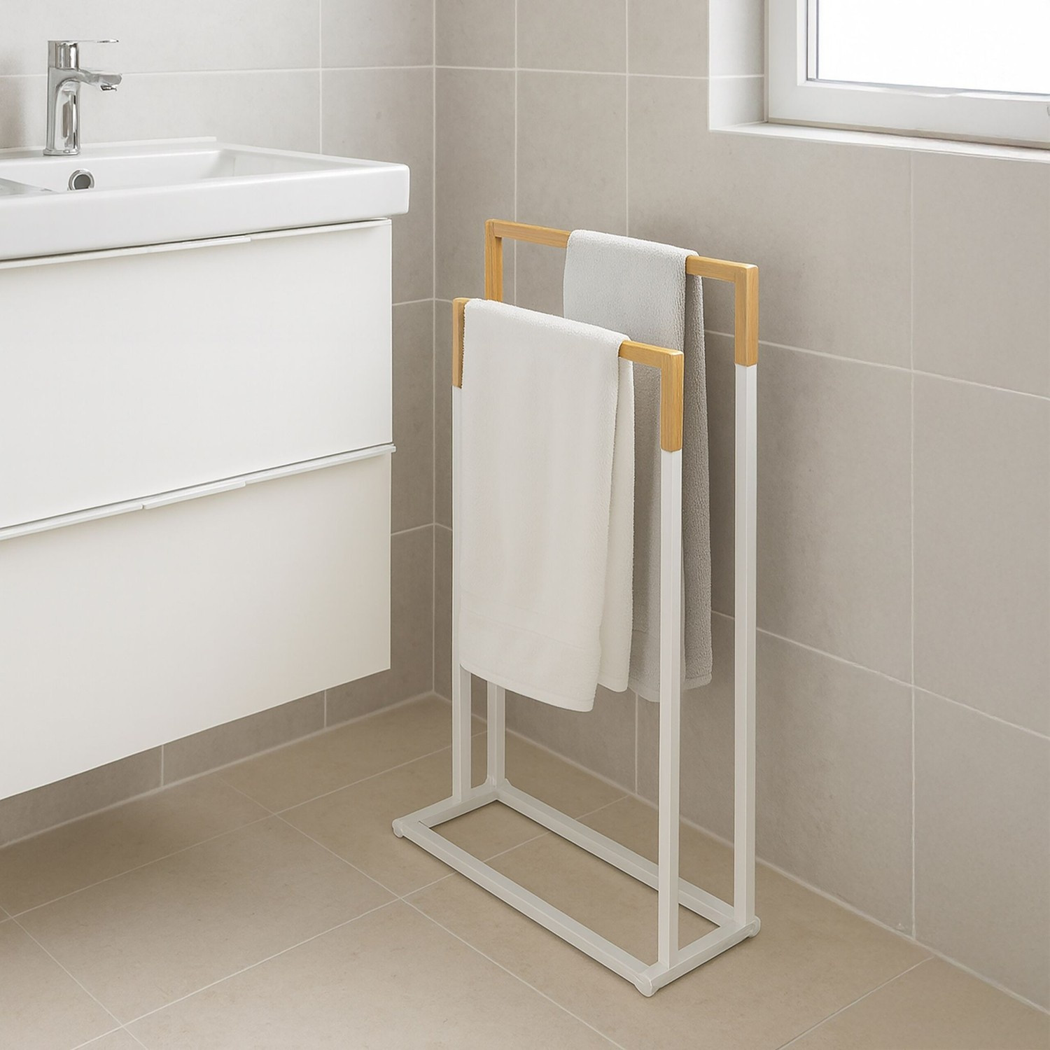 Suporte para toalhas com 2 barras – Metal e bambu