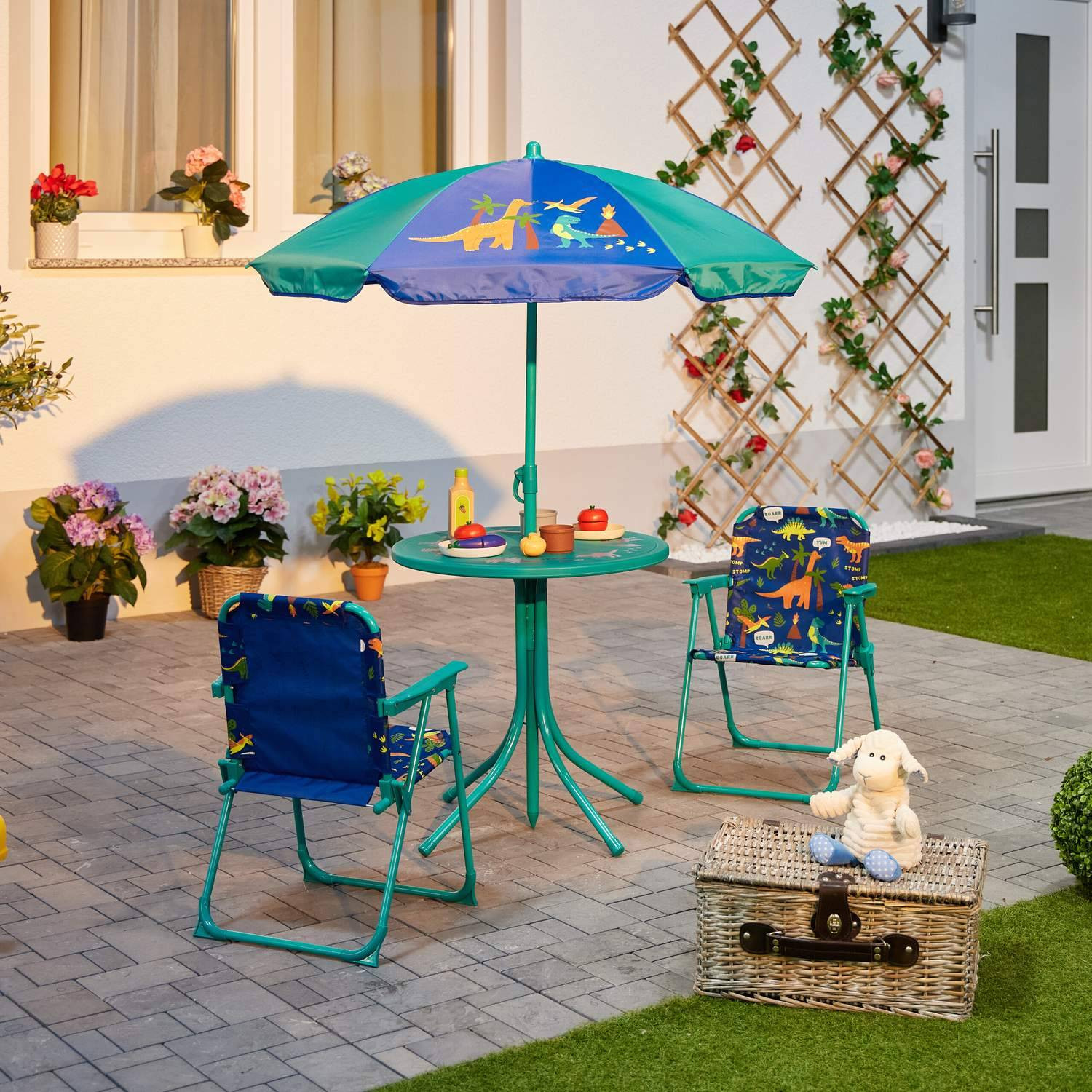 Conjunto de móveis infantis para área externa com 4 peças e guarda-sol