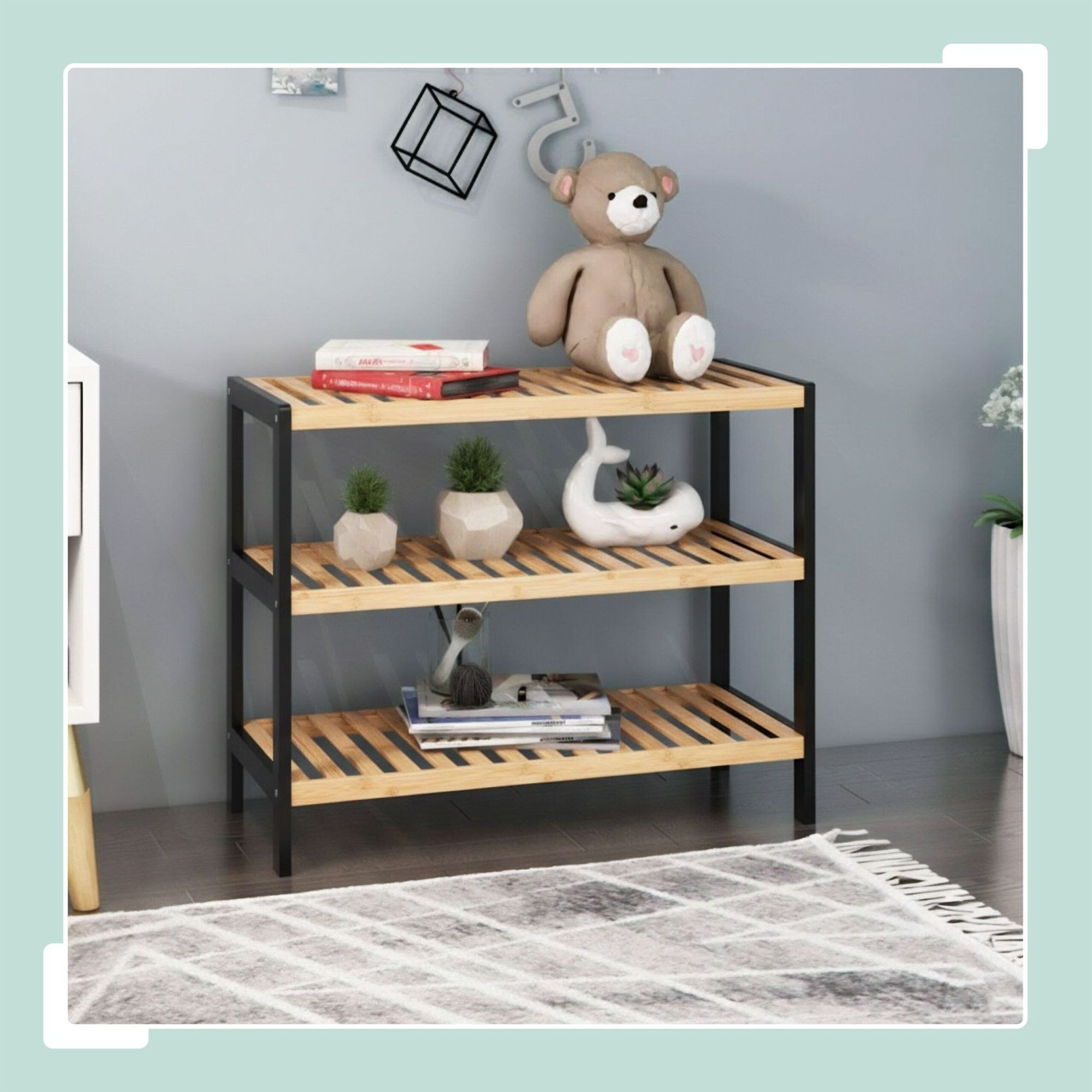 Sapateira de bambu, compacta, comporta 9 pares.