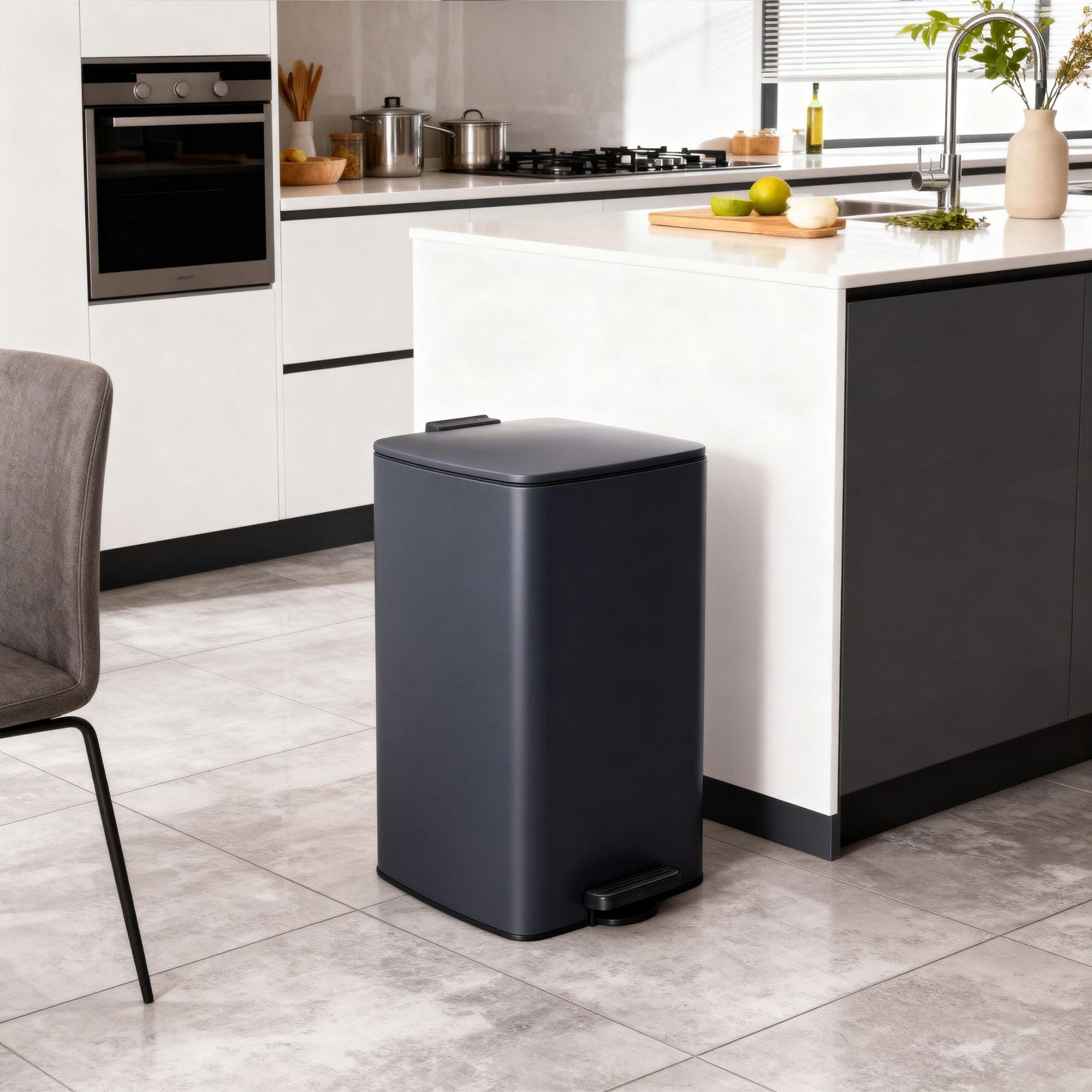 Küchen-Treteimer 30 l mit Soft-Close-Deckel