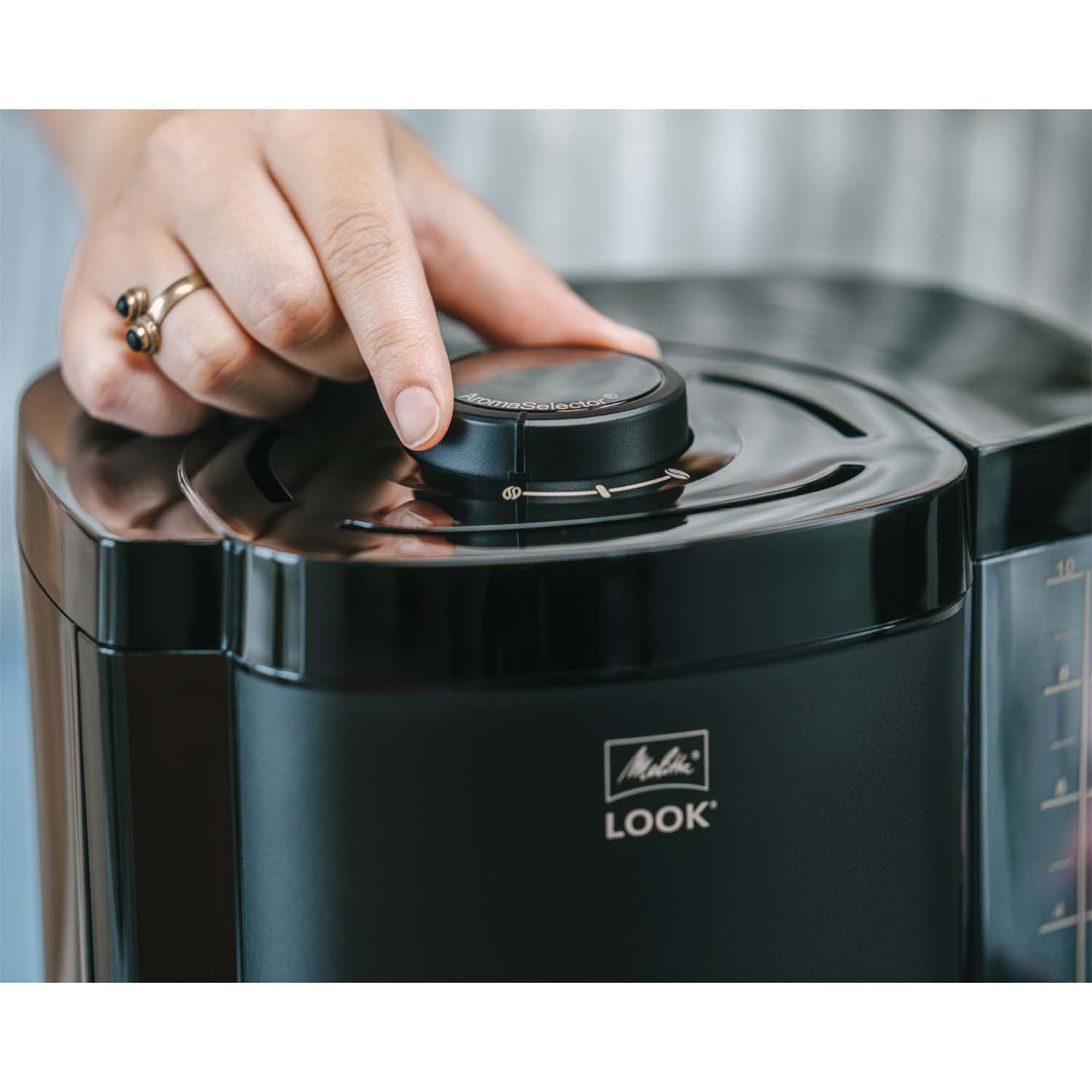 Cafetera negra de 1,25 l con selector de aromas
