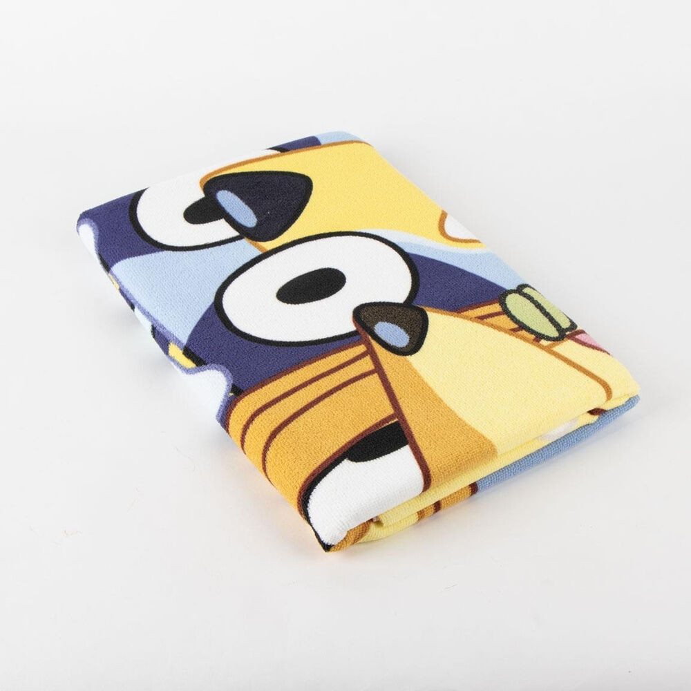 Serviette de plage bleue en microfibre