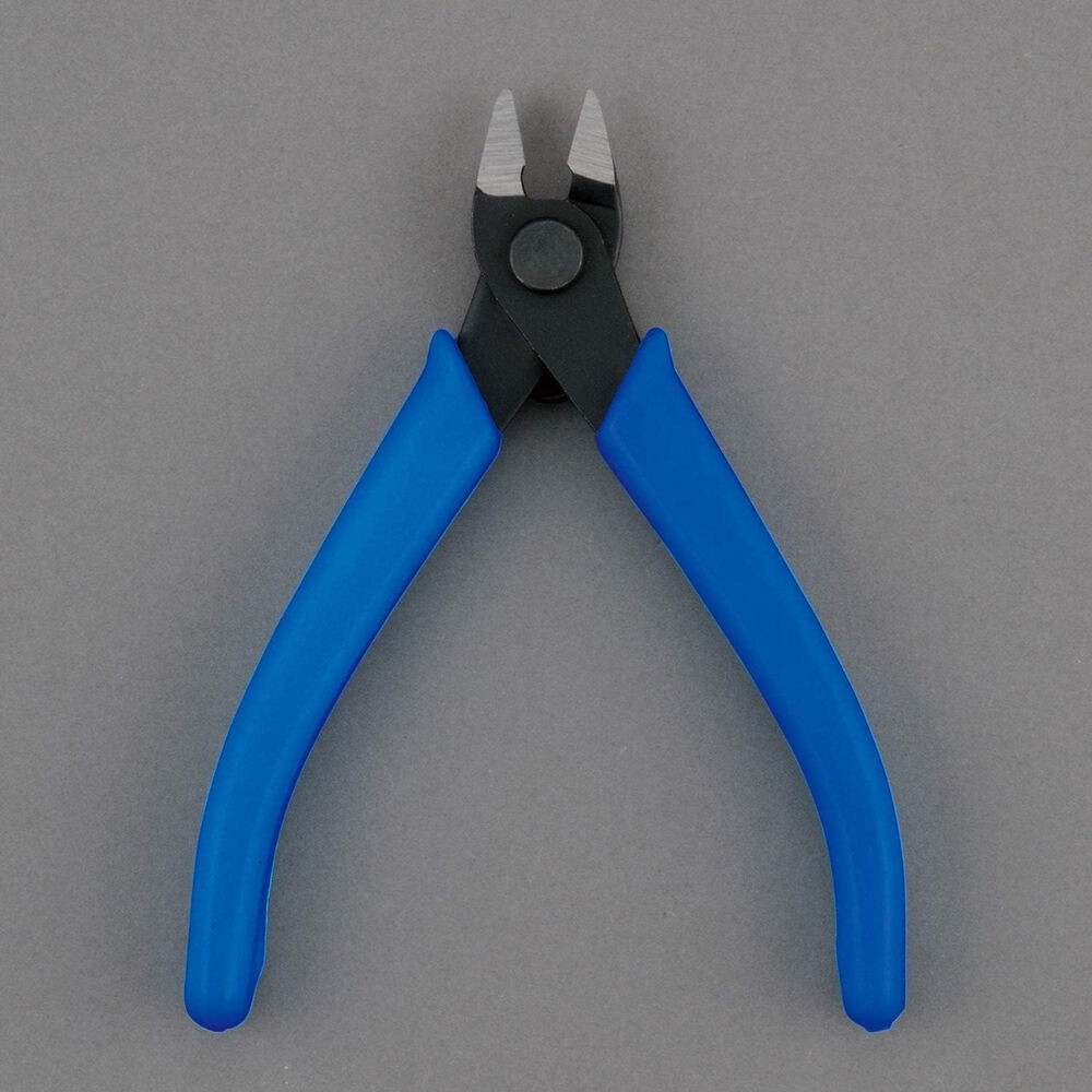 Modelling Tool Entry Nipper Blue
