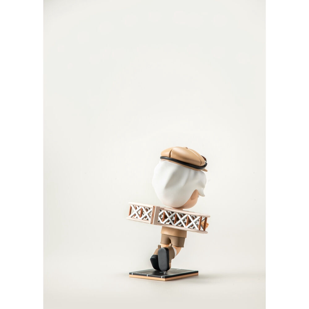 Dream Boy Flyer figure 18cm