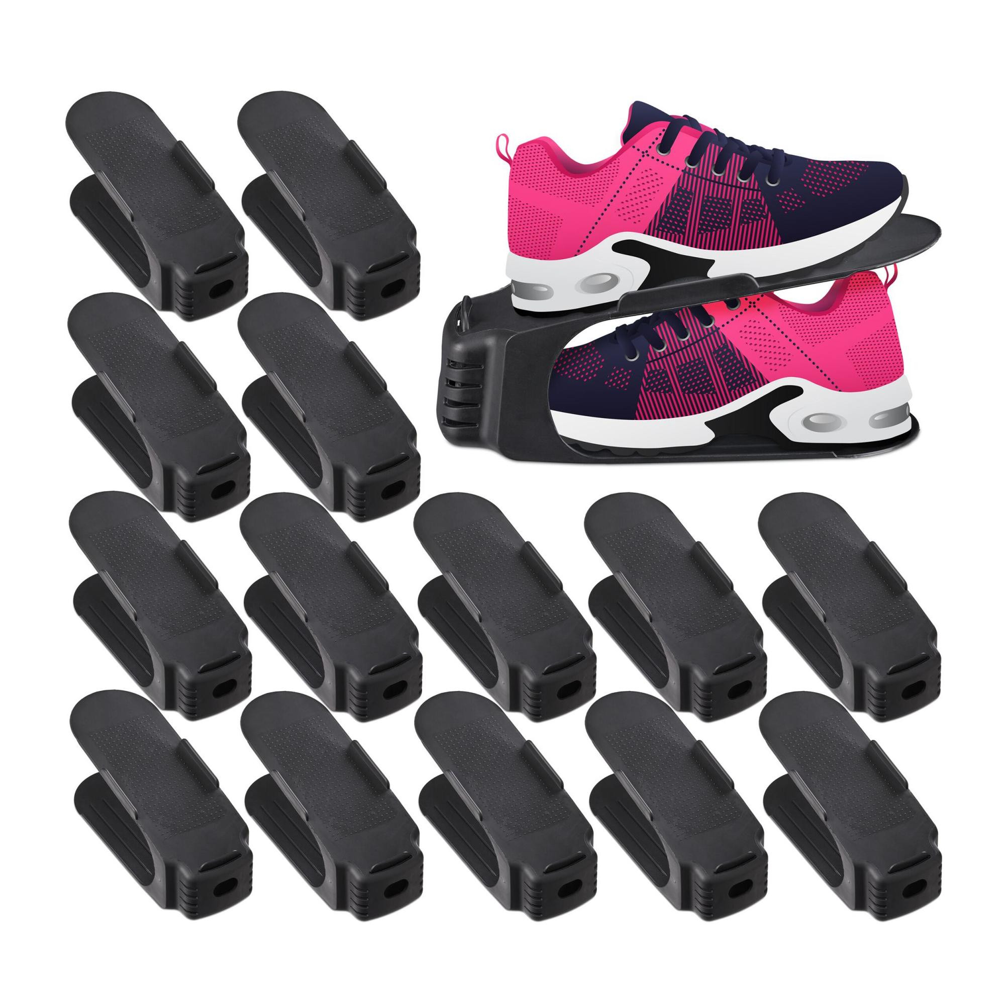 Set mit 15 Schuhregalen