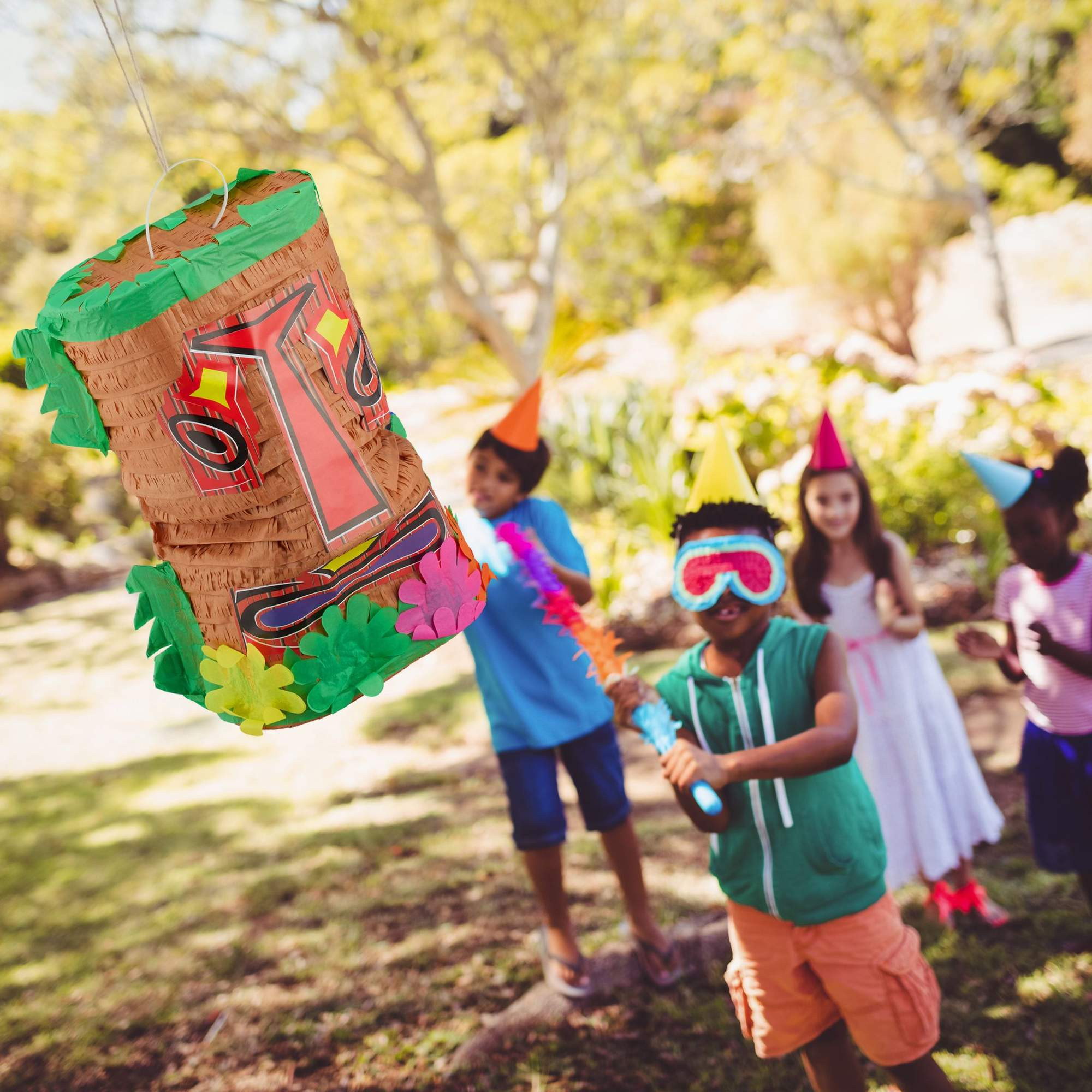 Pinata Tiki mask