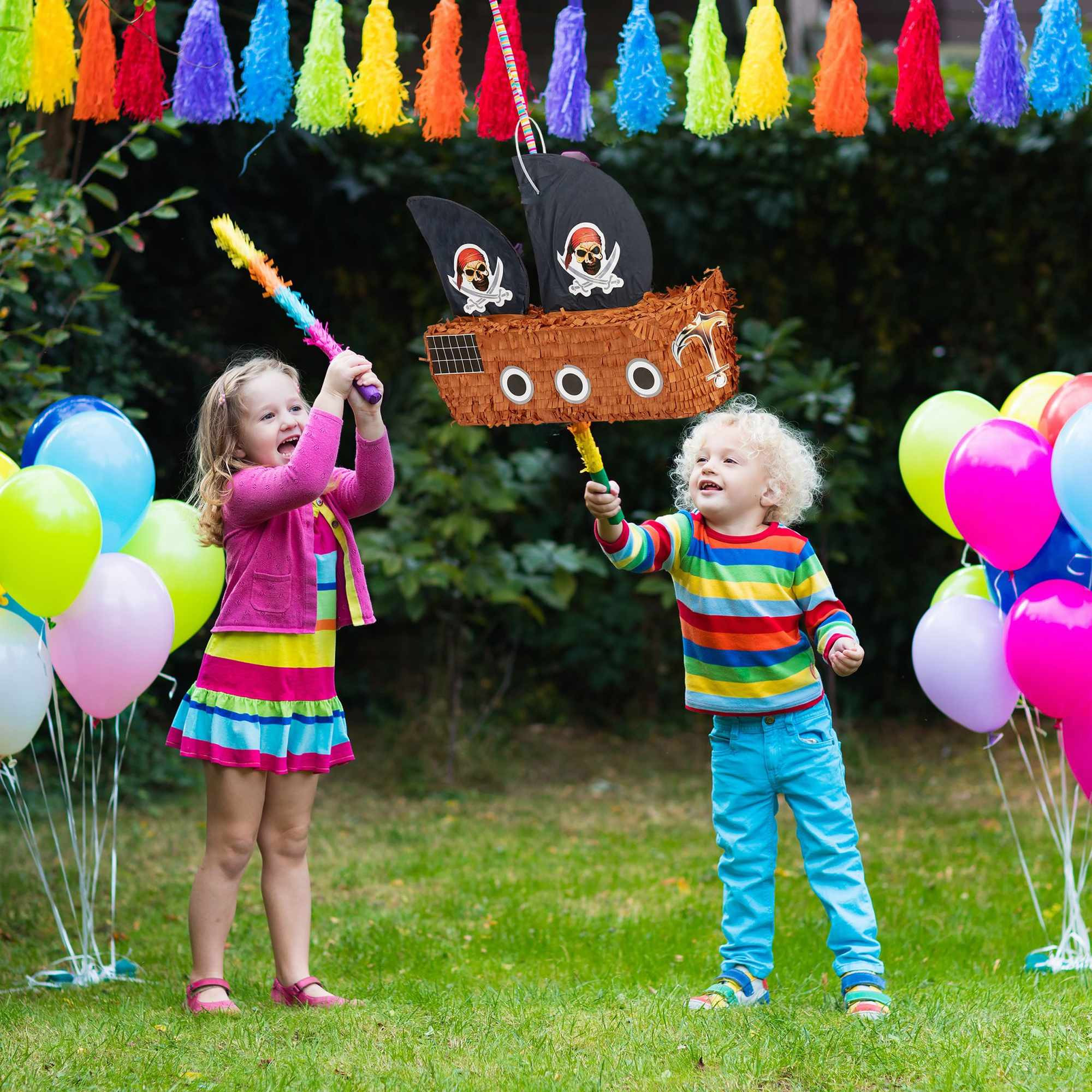 Barco pirata piñata