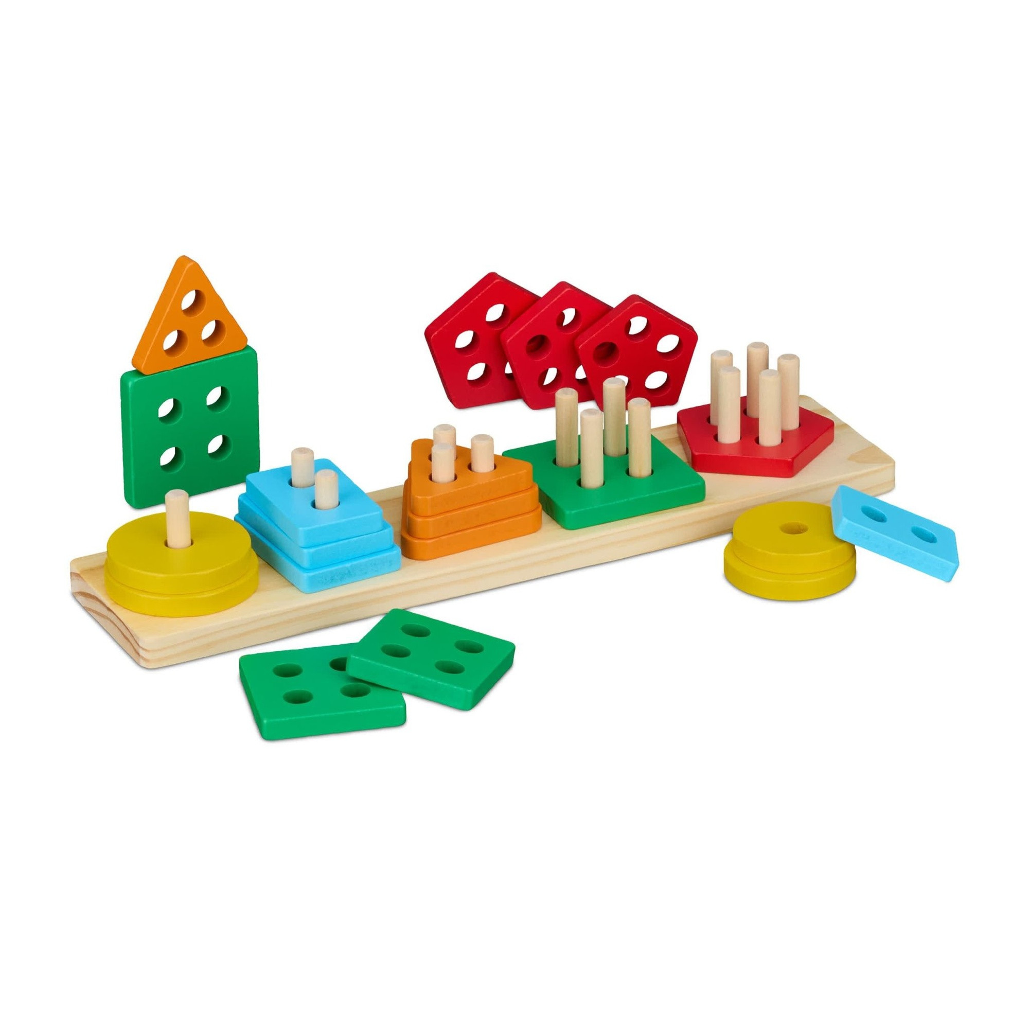 Classificando e empilhando brinquedos
