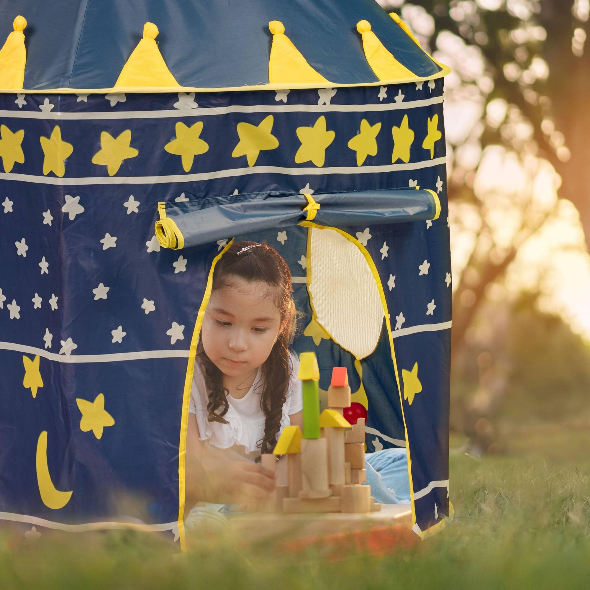 Tenda de brincar com lua e estrelas