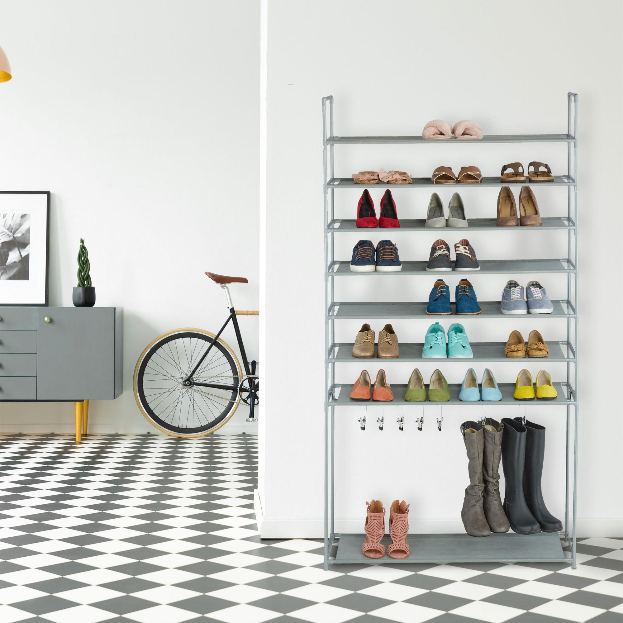 Schuhregal mit Stiefelfach
