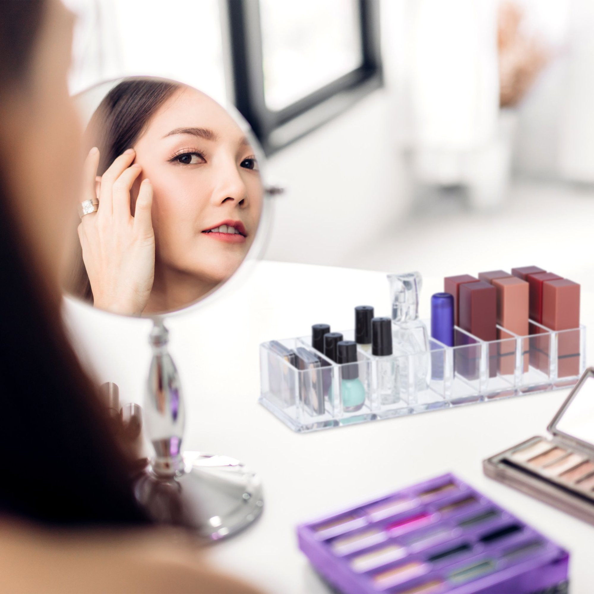 Make-up-Aufbewahrung mit 8 Fächern