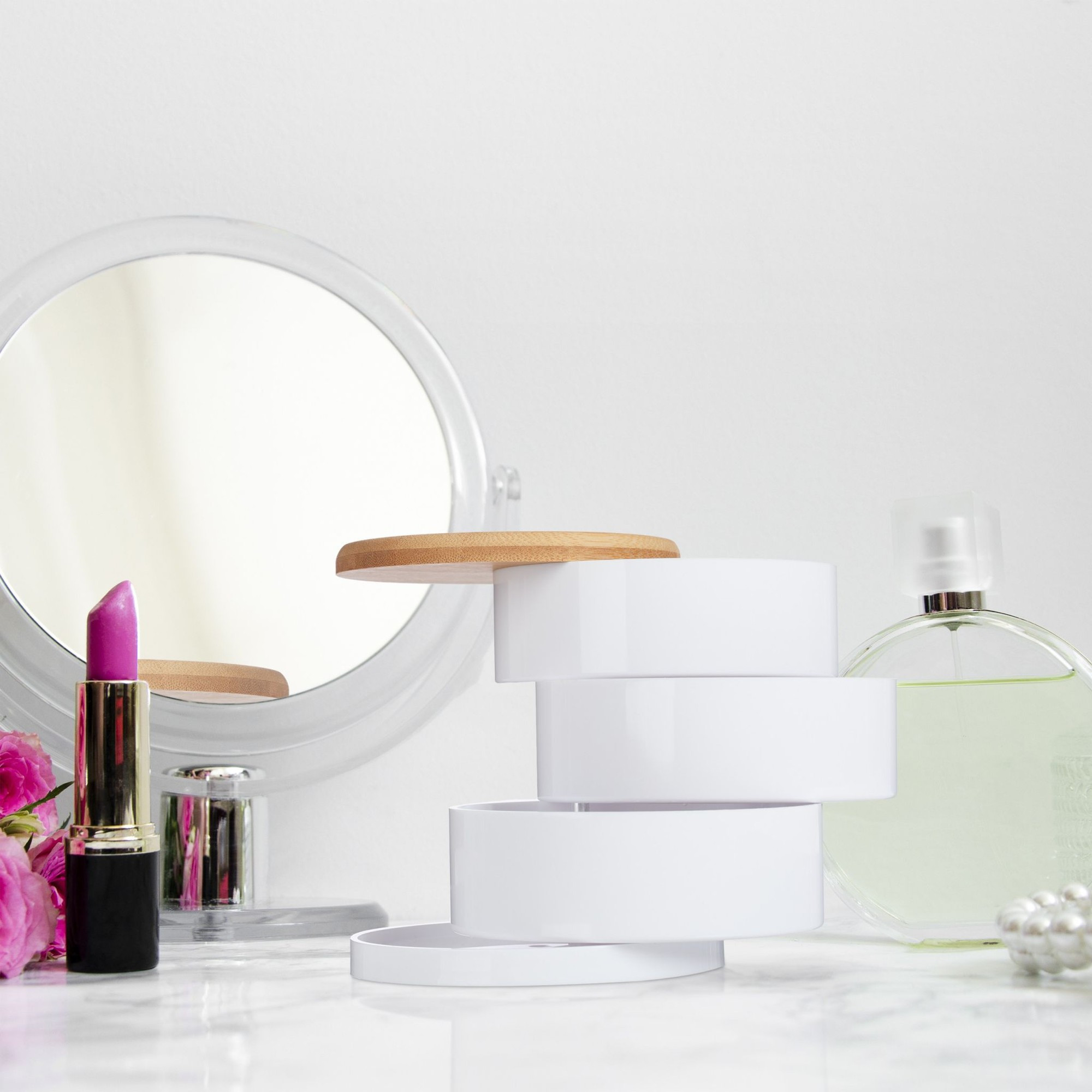 Make-up opberger met 3 compartimenten