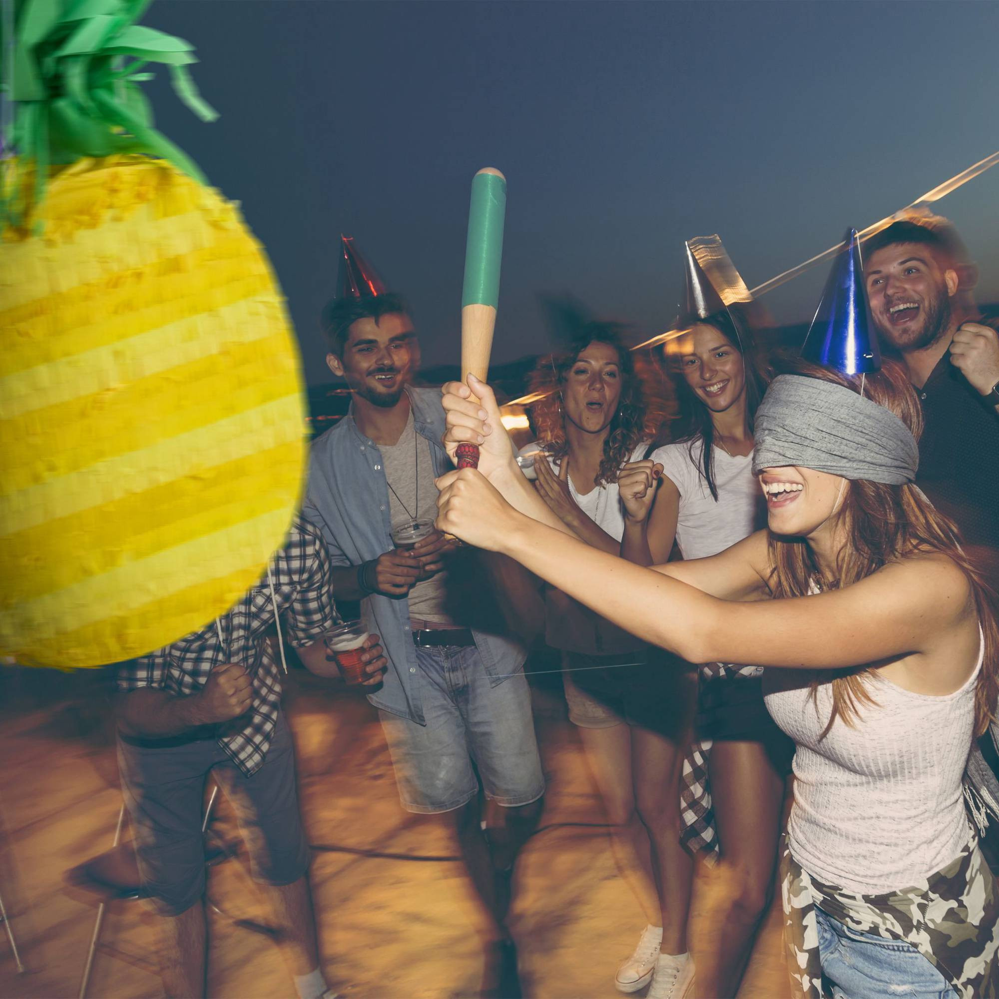 Piñata piña