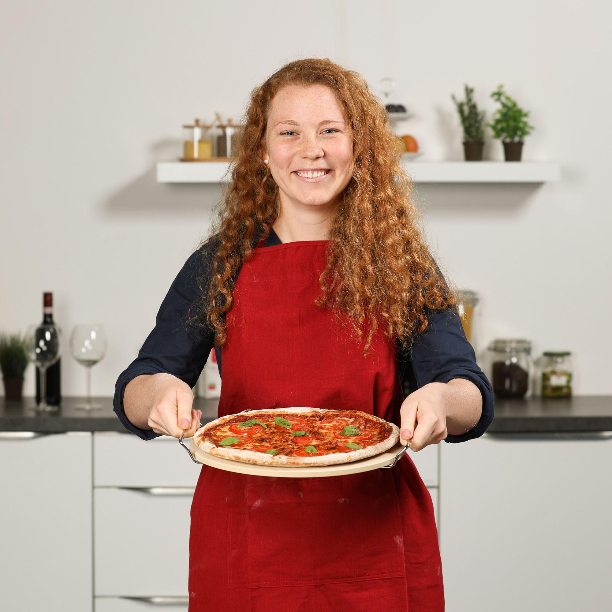 Runder Pizzastein im Set