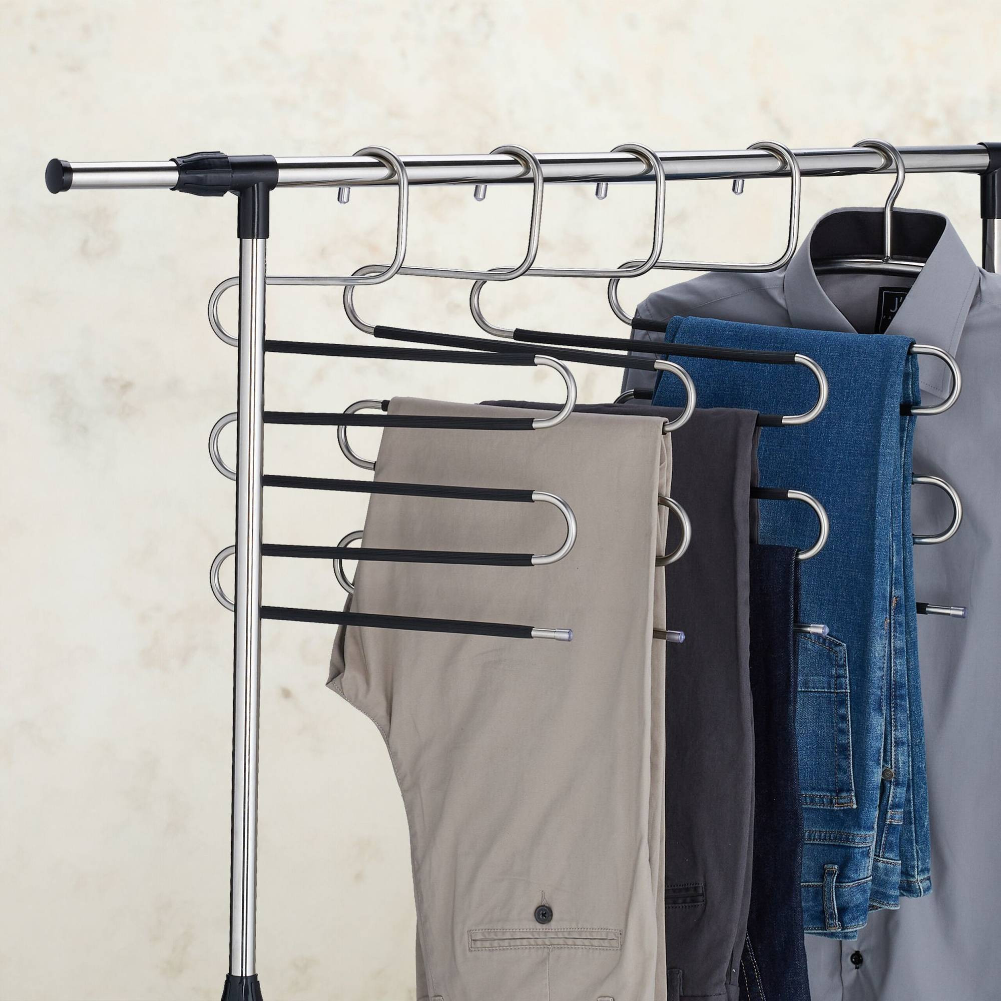 Conjunto de 4 cabides para calças