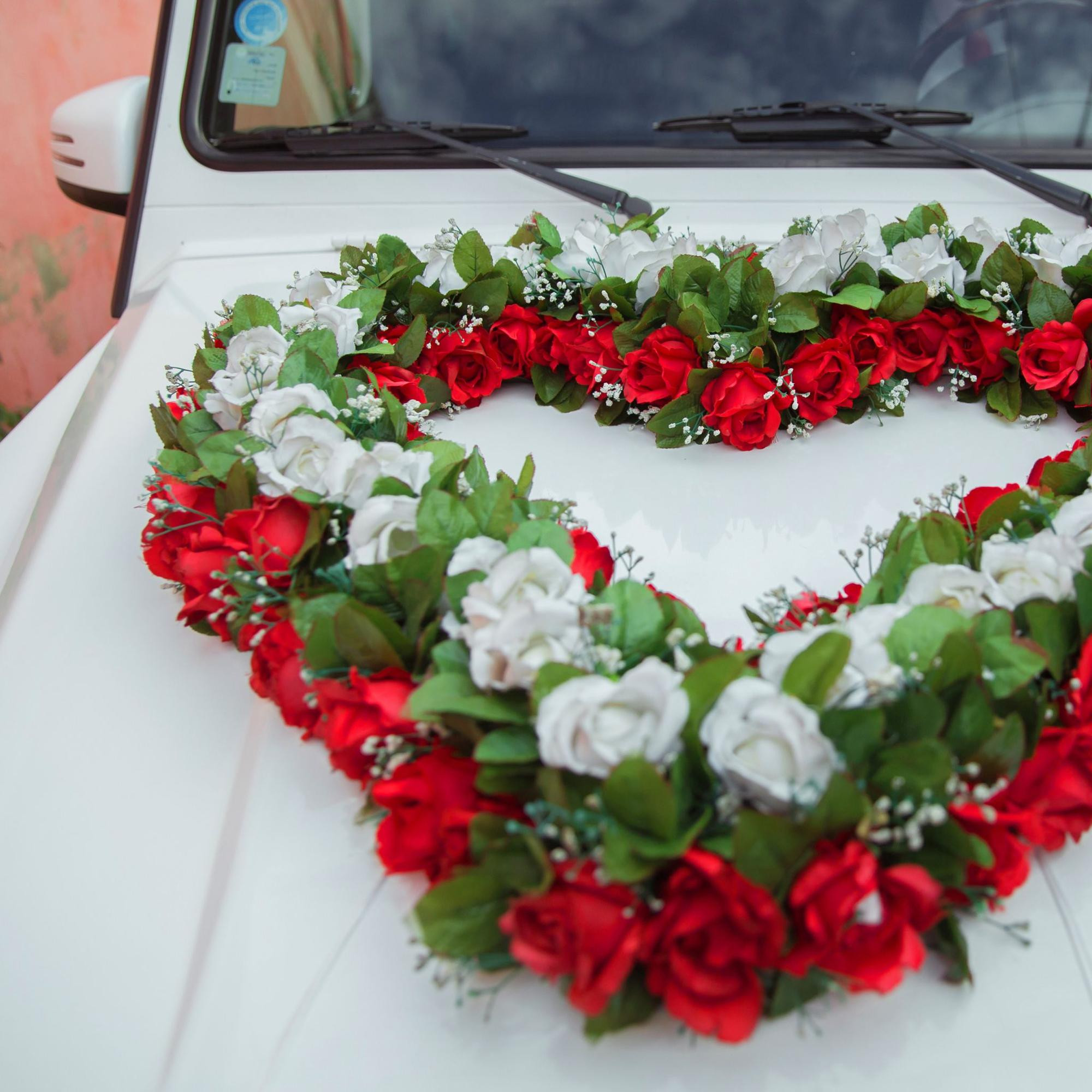 Red artificial roses, 48 ​​pcs.