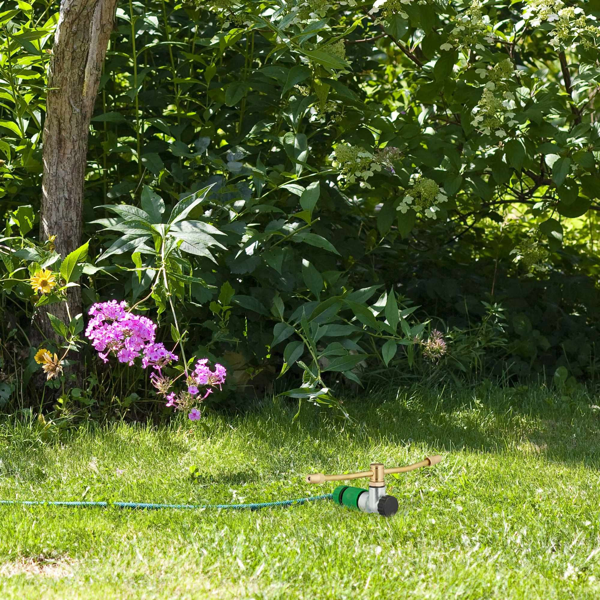 Gartensprinkler mit Erdanker