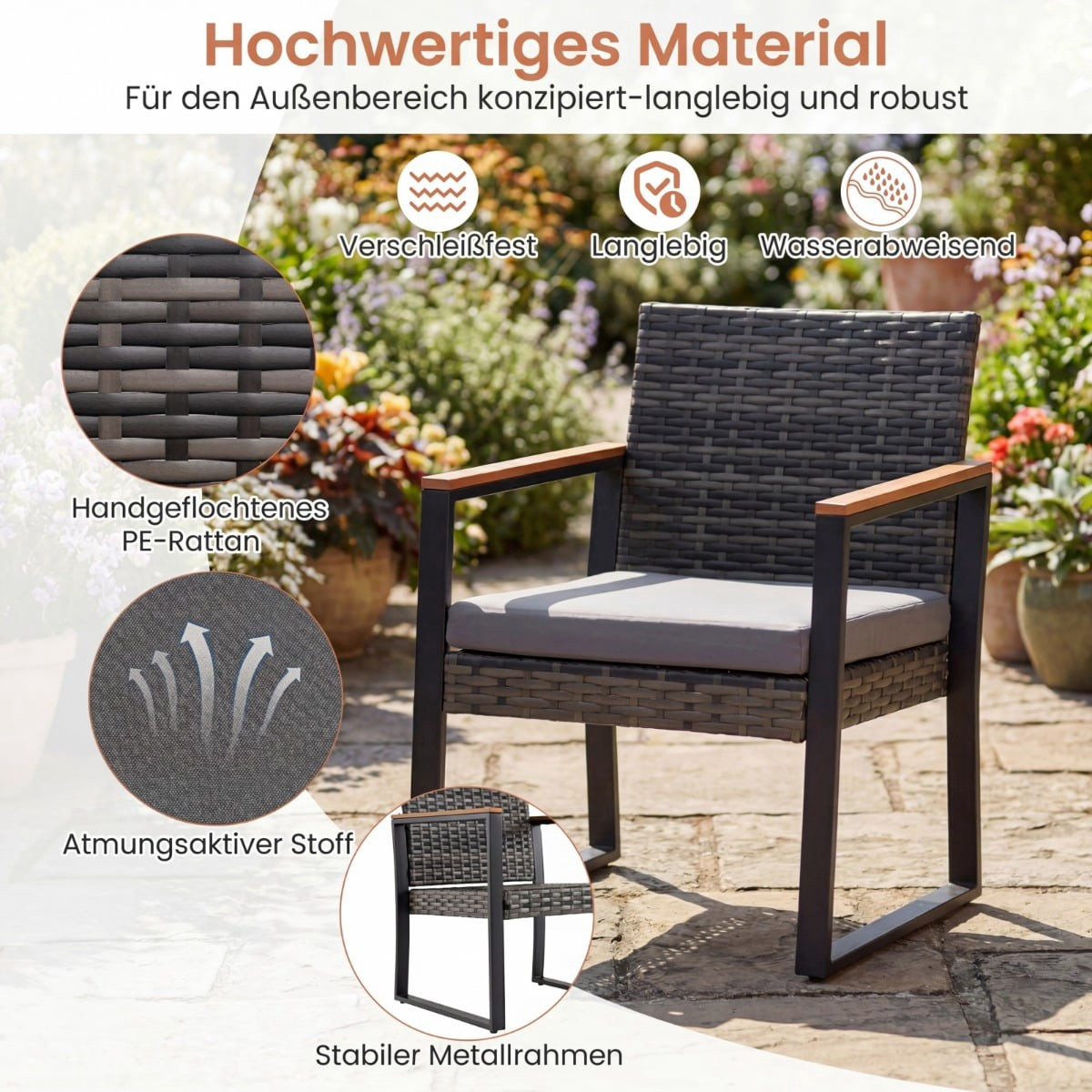 Set di mobili da balcone composto da 3 pezzi con cuscini e tavolo.