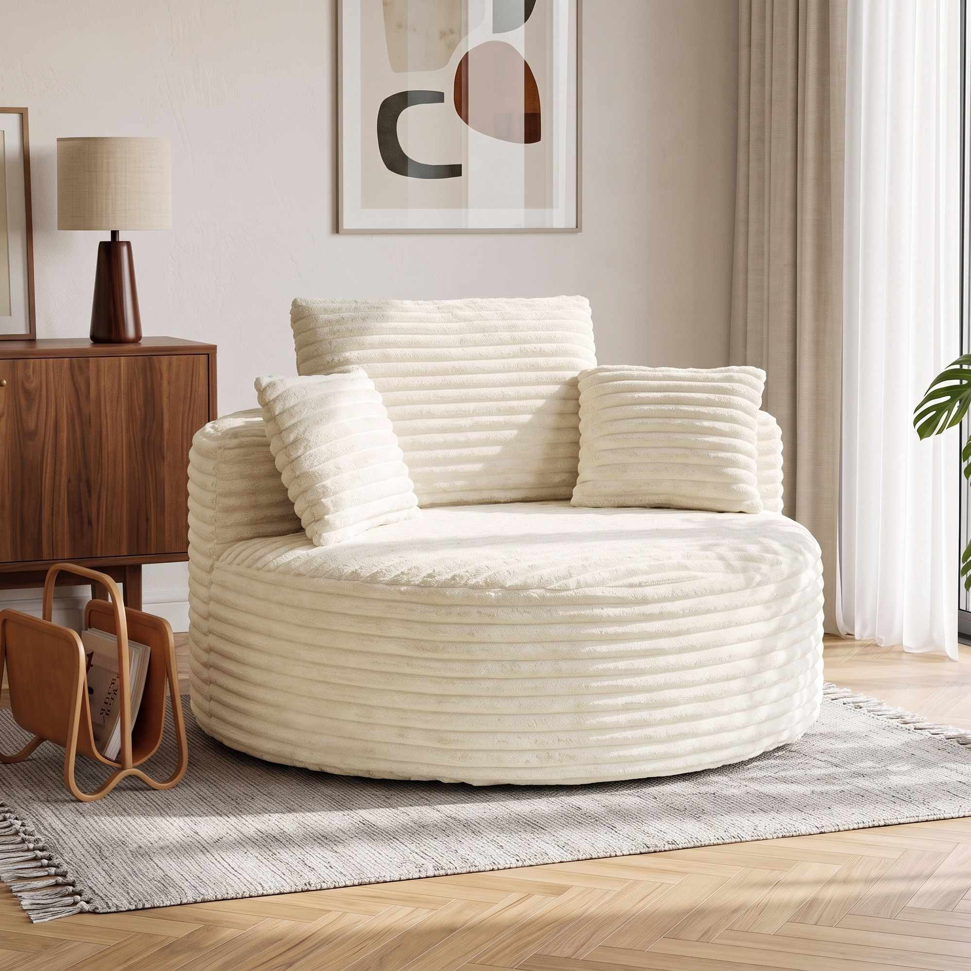 Poltrona de espuma com assento profundo e almofadas, cor creme/branco