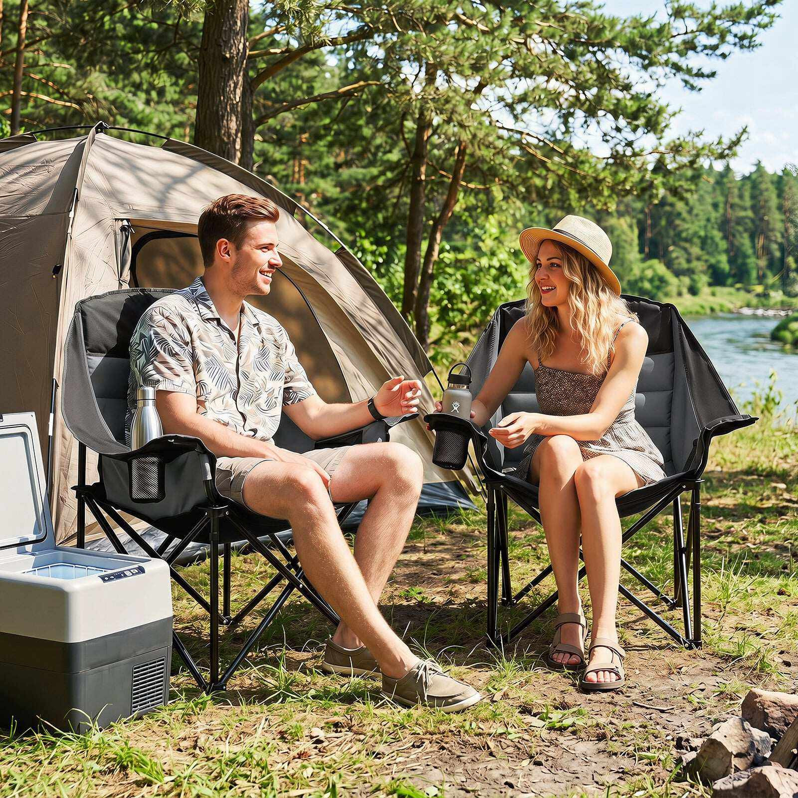 Cadeira de camping preta resistente com assento acolchoado e porta-...