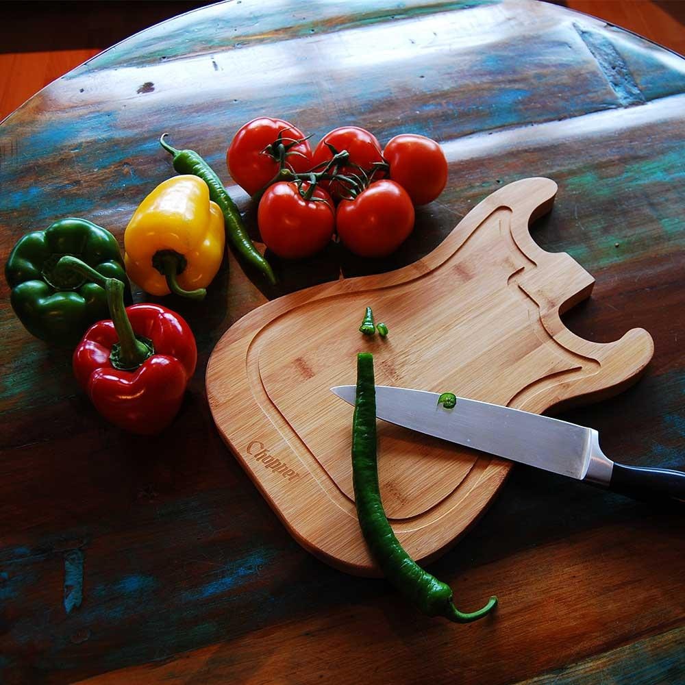 Tábua de corte de bambu - guitarra