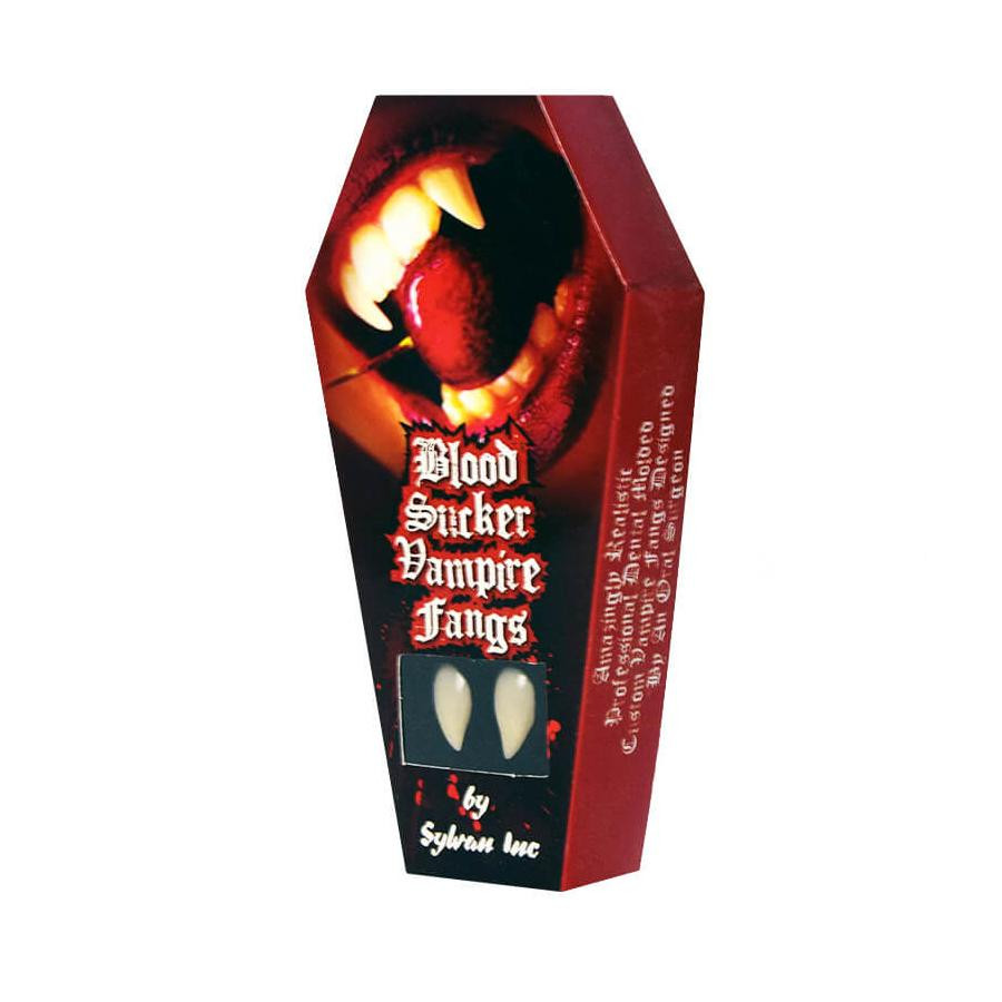 Dents de vampire avec pâte à modeler