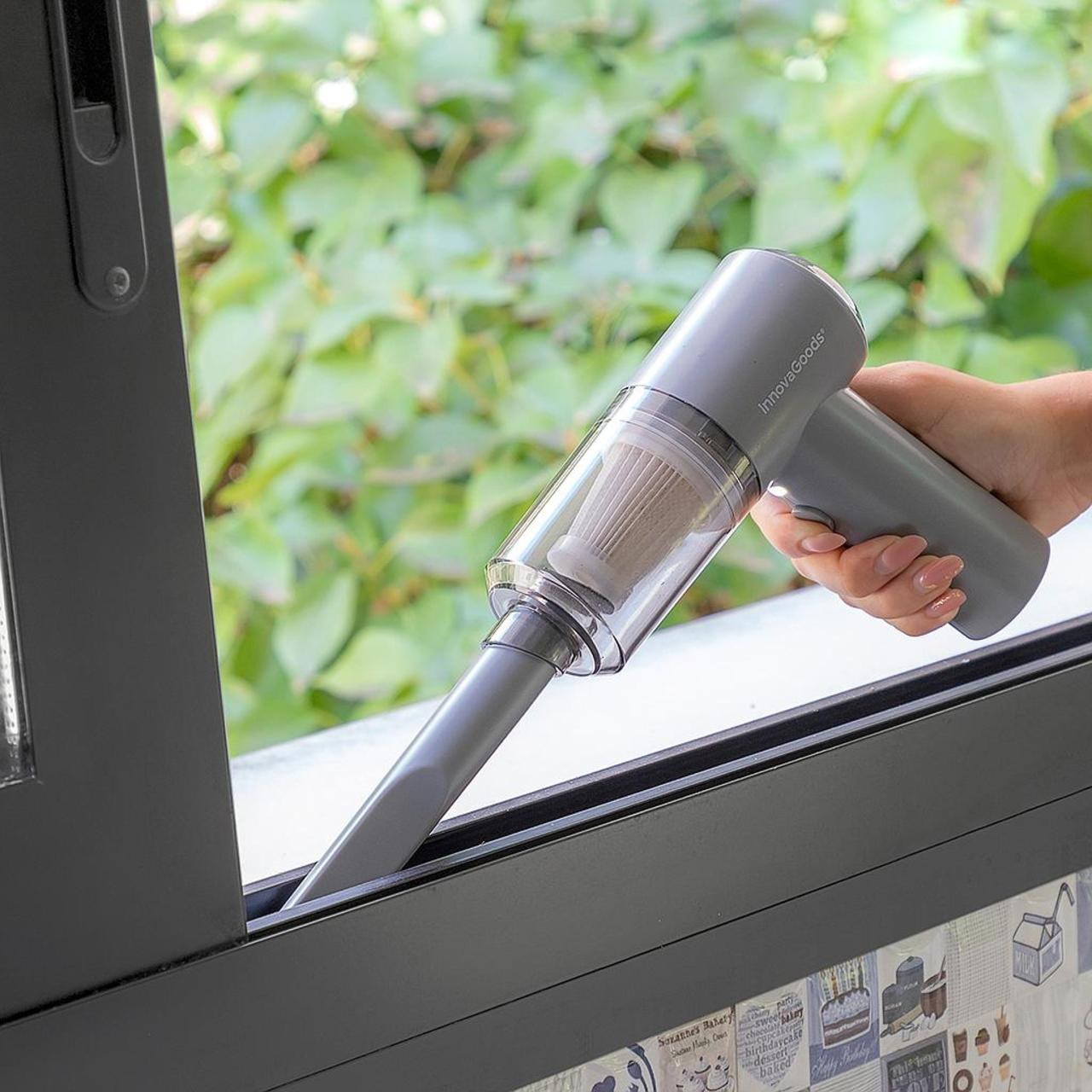 Vacuum Cleaner, Handheld - Rechargeable