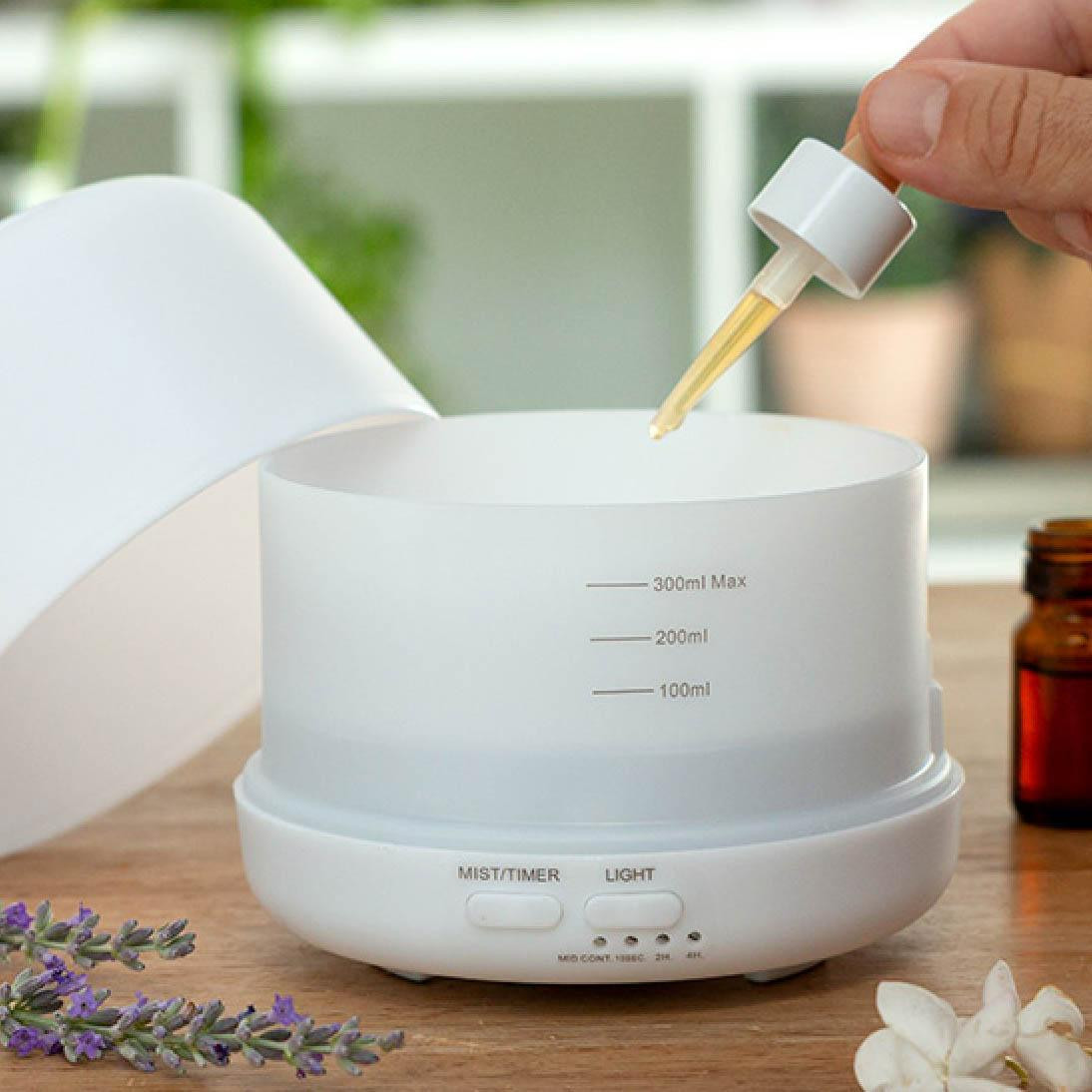 Luftbefeuchter mit Aroma Diffuser und LED