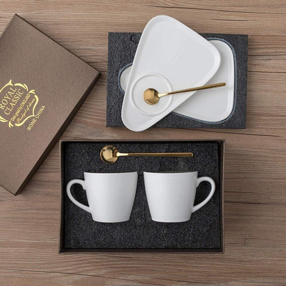 Conjunto com 2x Canecas, Pires e Colheres de Chá - Branco