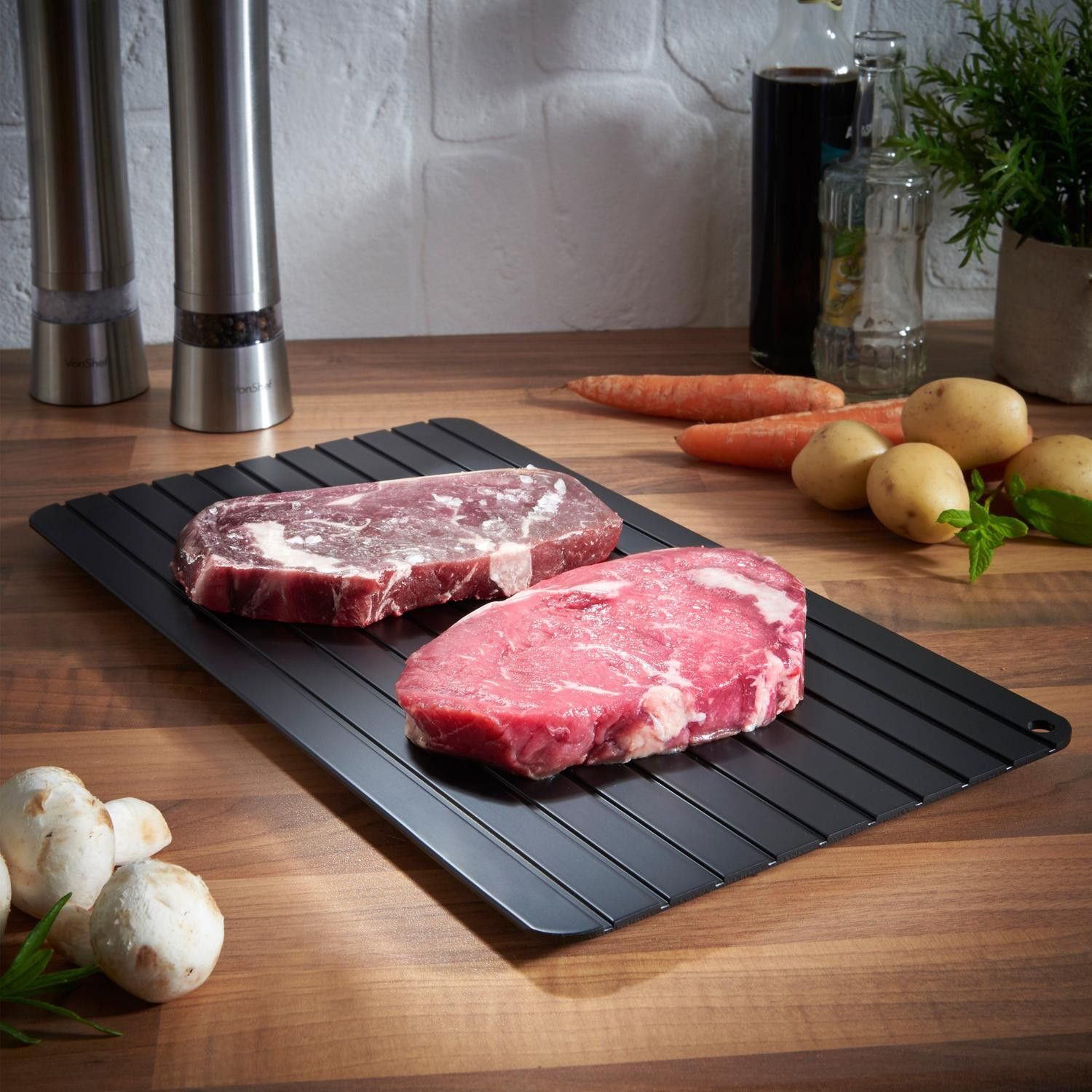Defrosting plate - For quick and easy defrosting