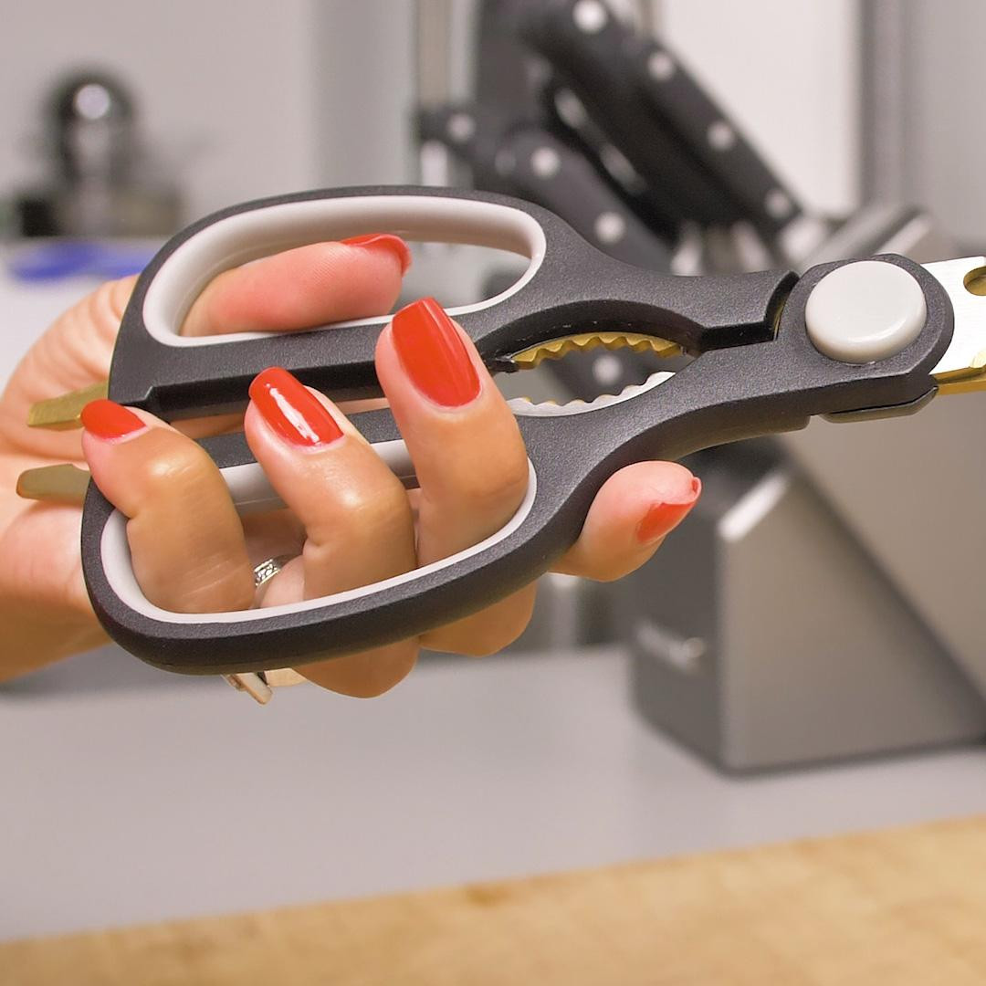 4x Scissors with Titanium coating