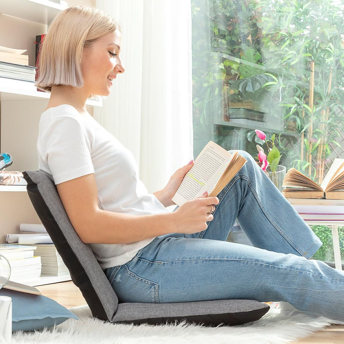 Tiltable Floor Chair