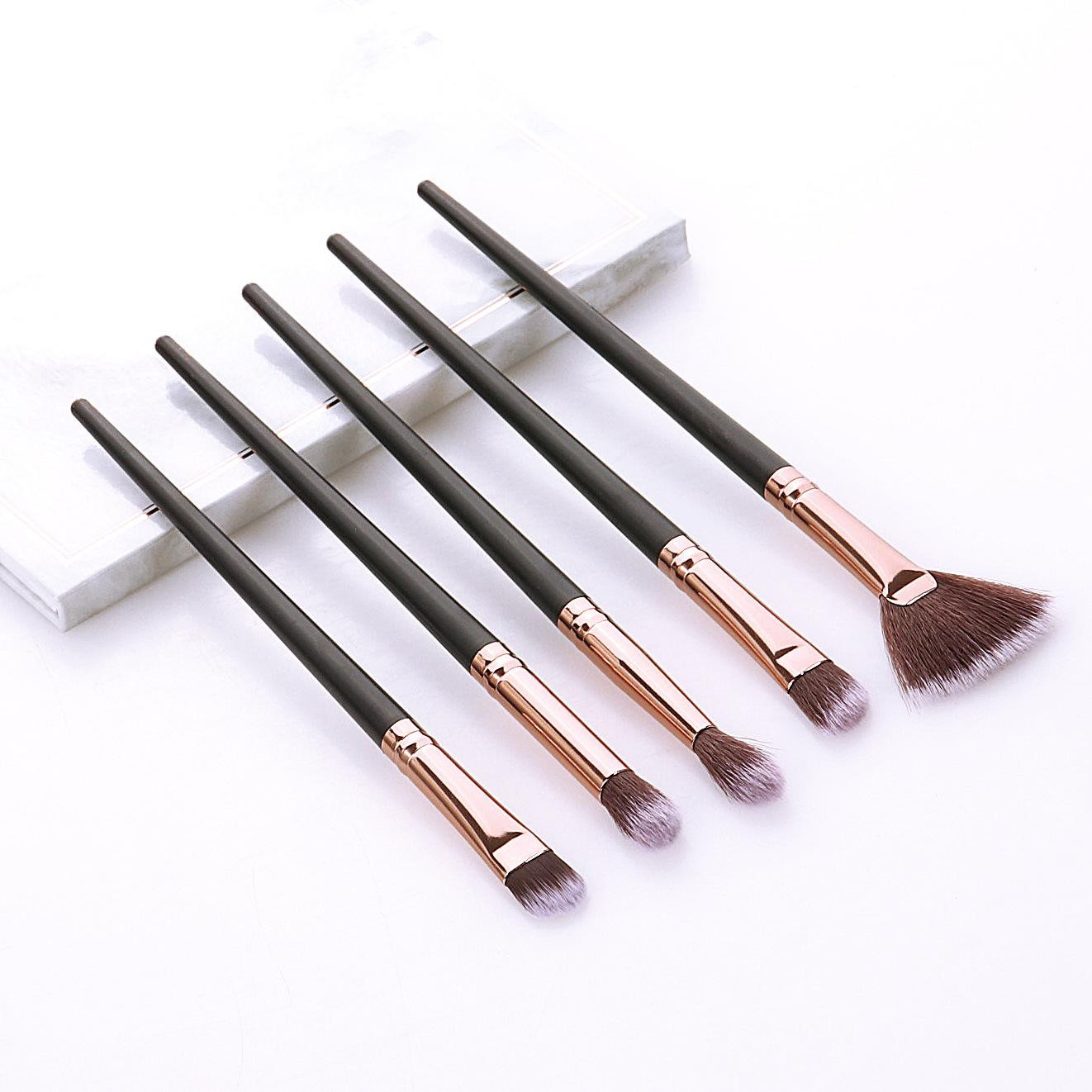 12x Makeup Brushes - Black